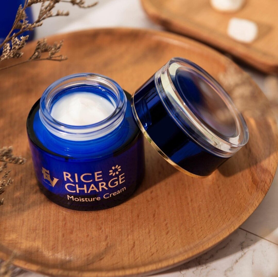 Kem dưỡng rice charga nhật bản