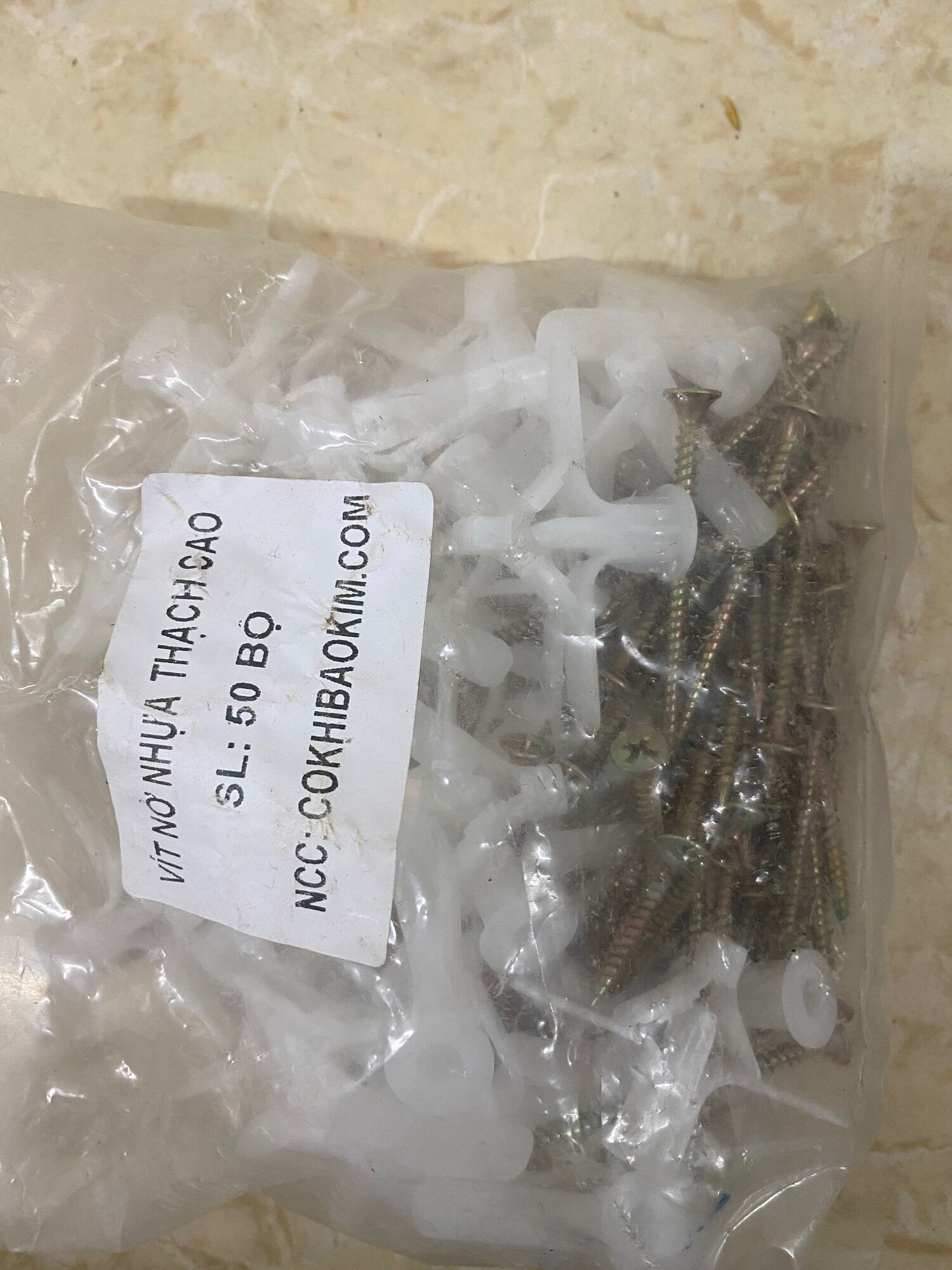 Bịch 50 bộ Vít nở nhựa Thạch cao