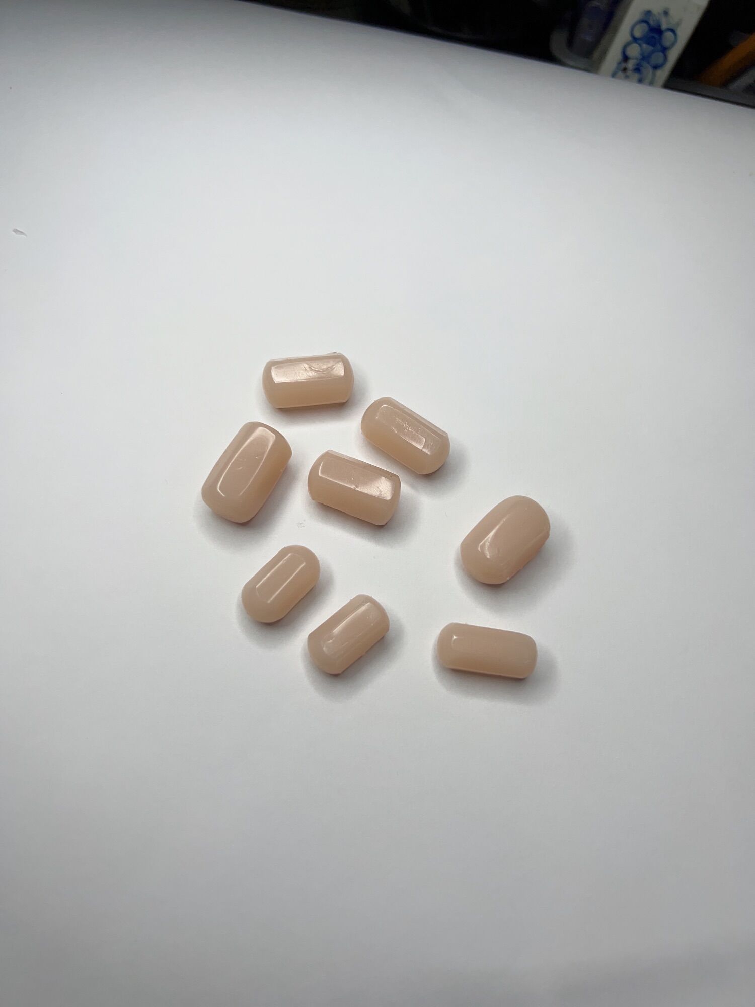 1v Bi Silicone Y Tế ( Lục 8x15mm ) - Dùng Găm Bi