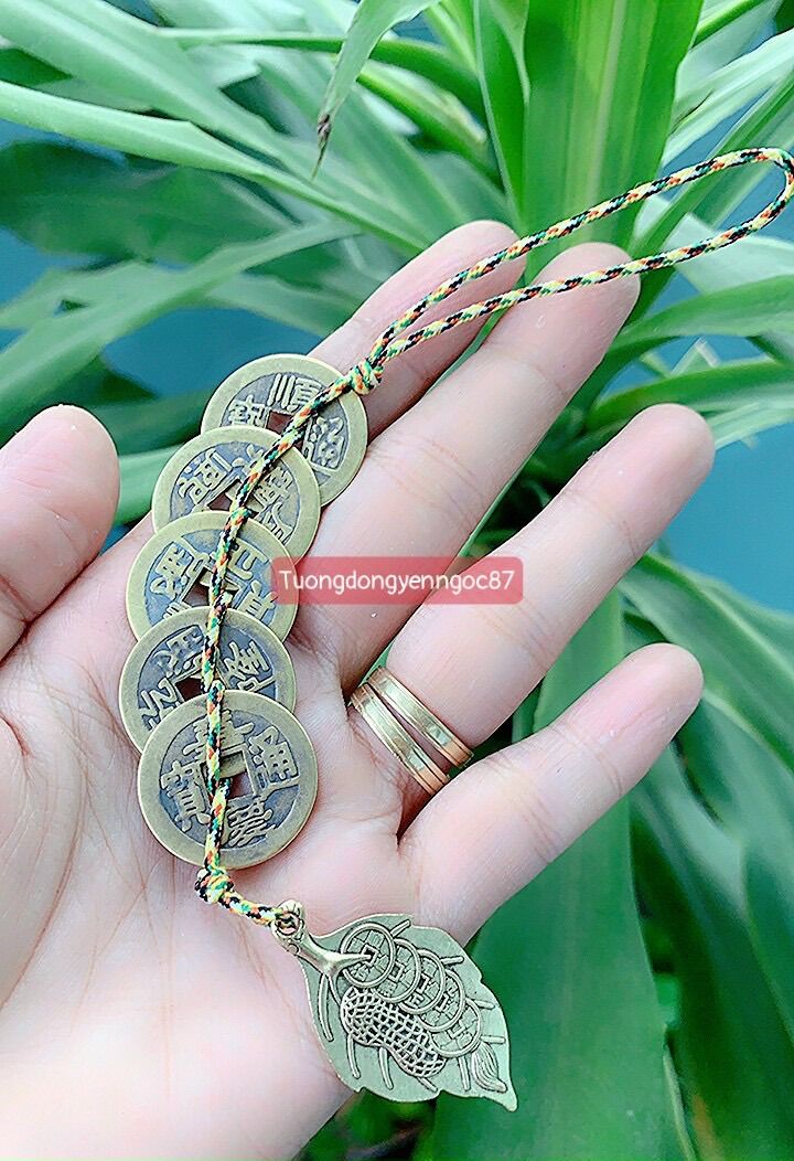 Móc khoá đồng xu ngũ đế may mắn