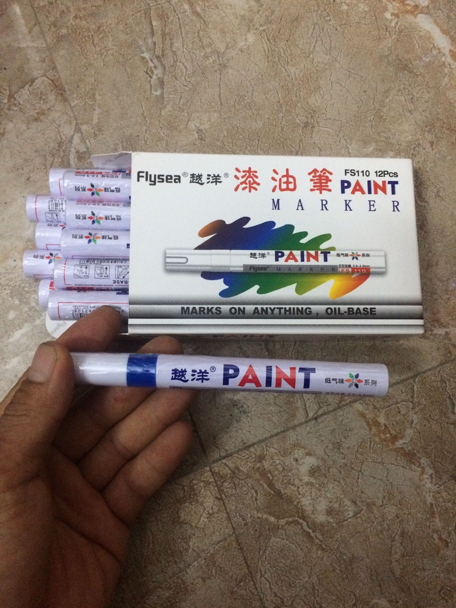 Bút ghi thẻ tên lan chống nước