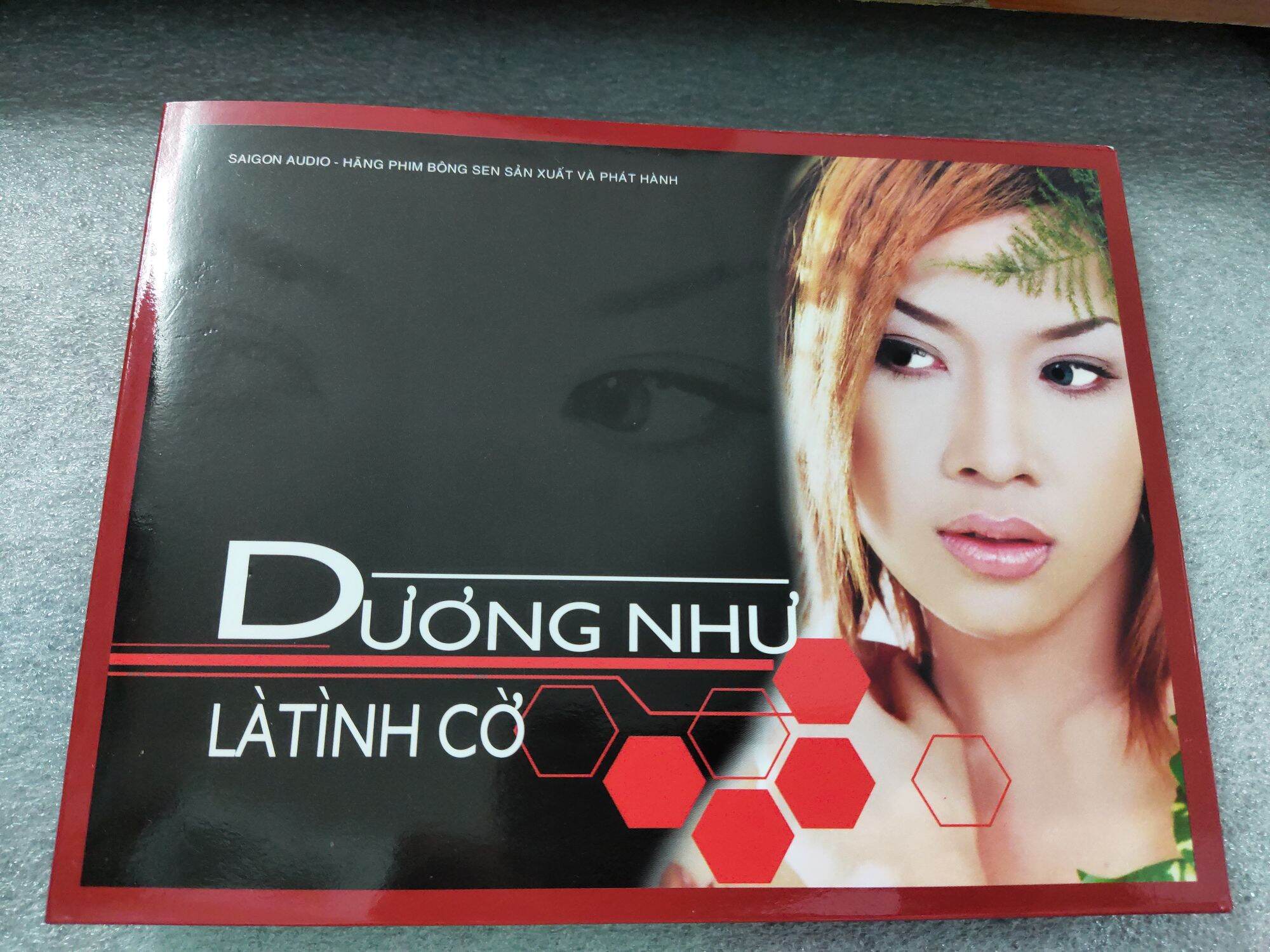 Cd - dường như là tình cờ