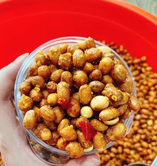 Đậu phộng tỏi ớt. 60k/500gr