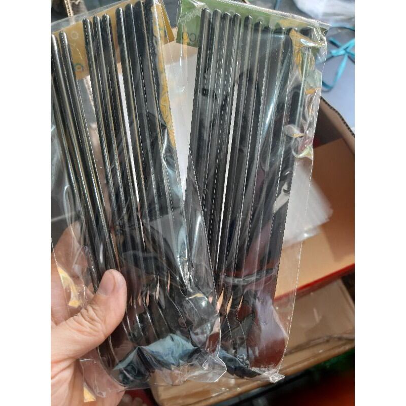 Lốc 10 cái muỗng cafe đen dài 20 cm