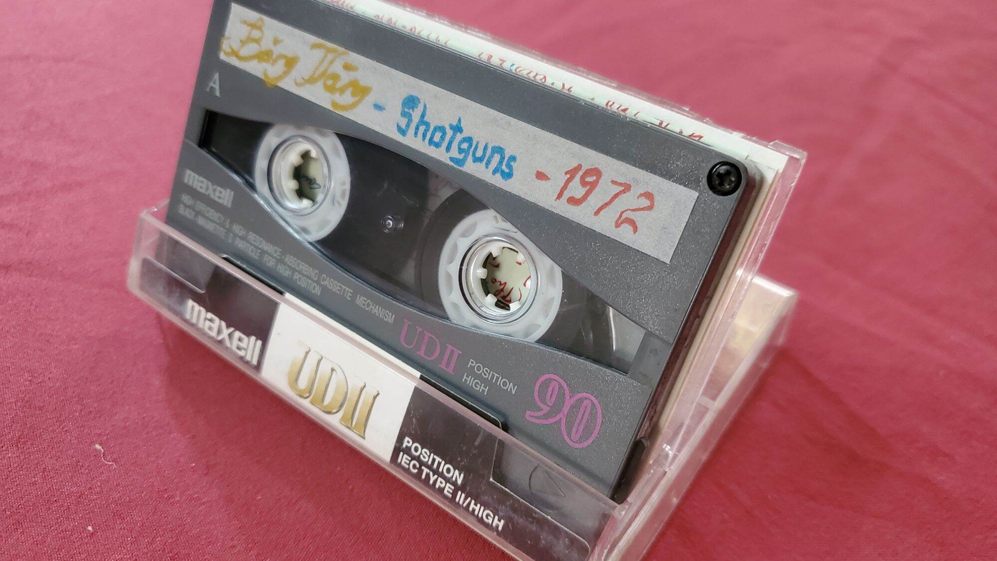Băng cassette - Băng vàng Shotguns 1972