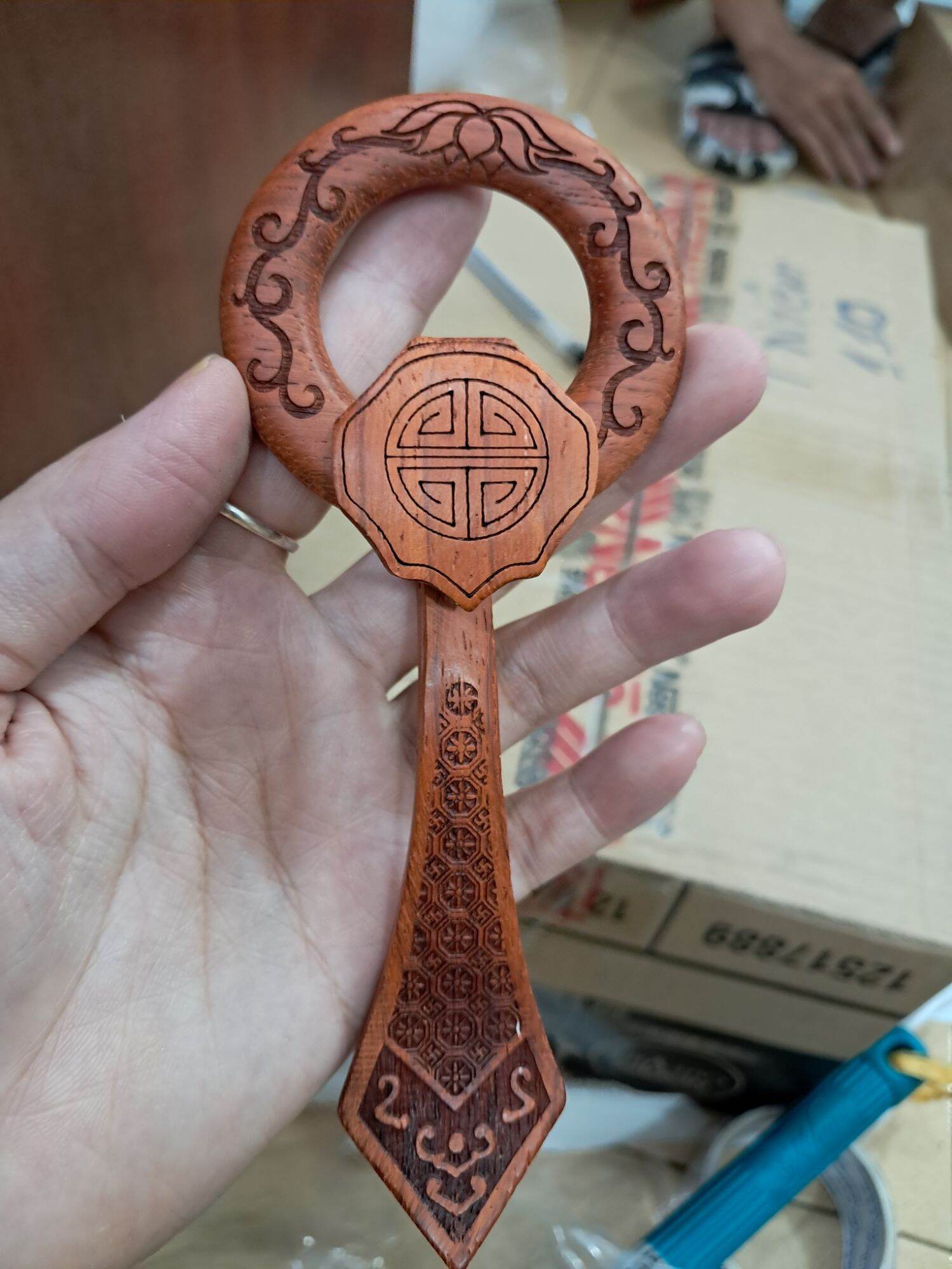 Móc Y Gỗ