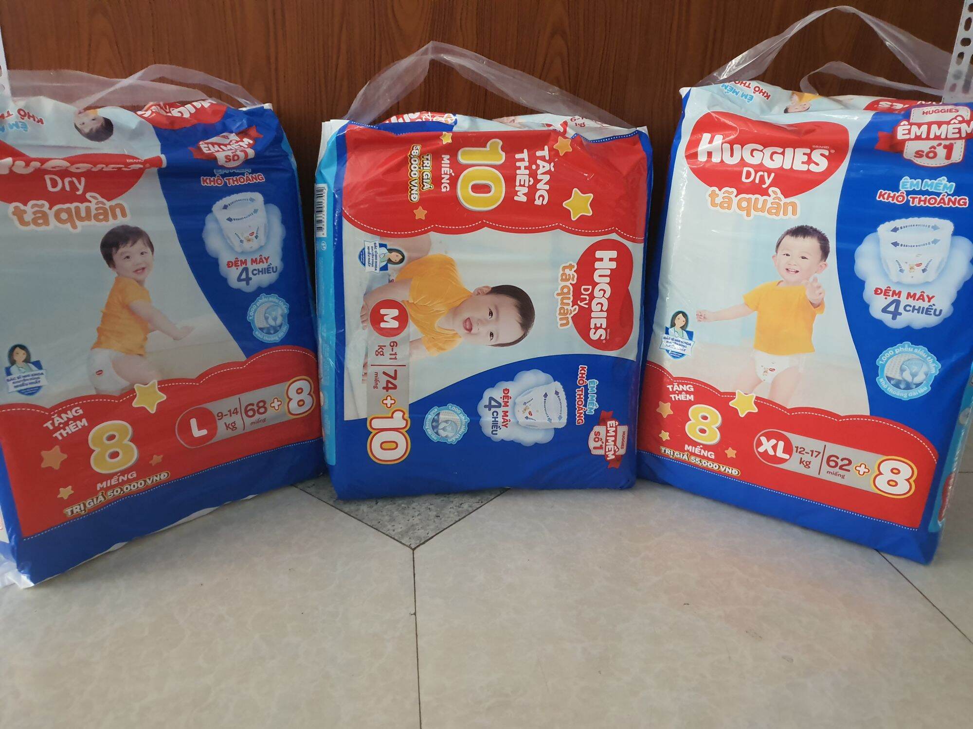 Tã bỉm quần/ dán huggies skin care tràm trà size m74/l68/xl62/xxl56