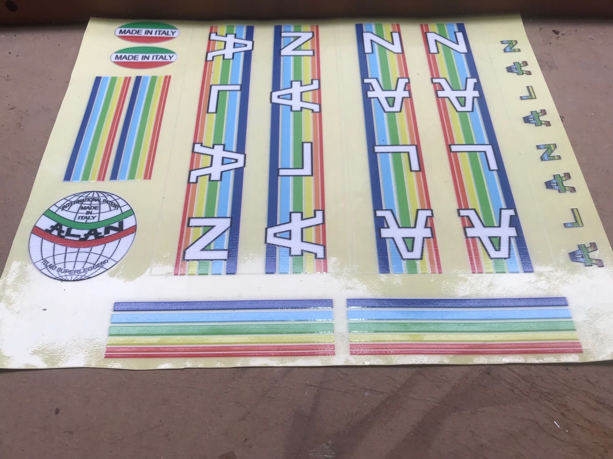 Decal tem alan italy