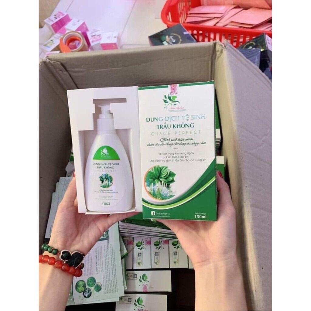 Dung dịch vệ sinh phụ nữ trầu không I’m Nature ( k túi)