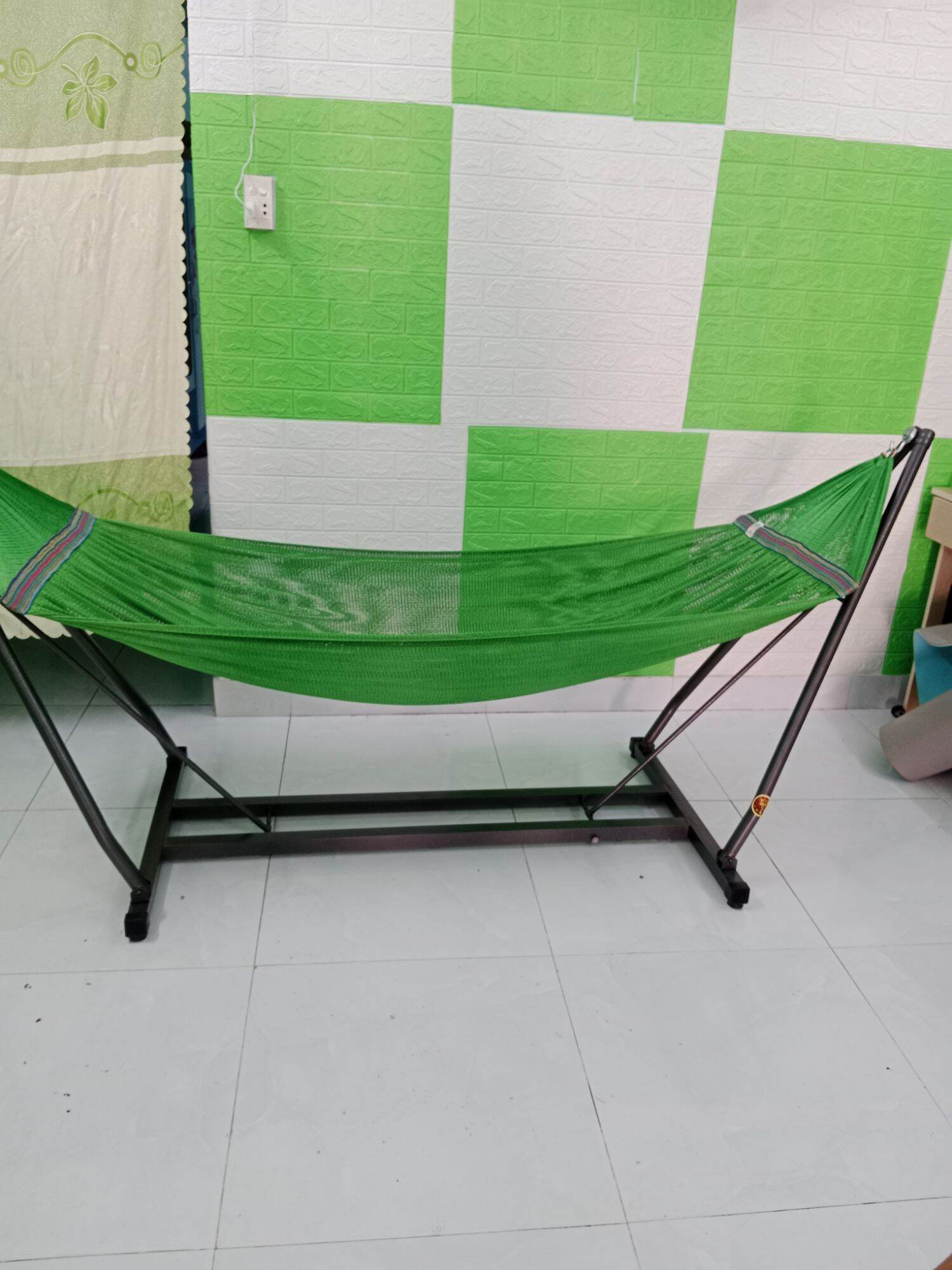 khung võng sắt sơn tĩnh điện nặng 9kg