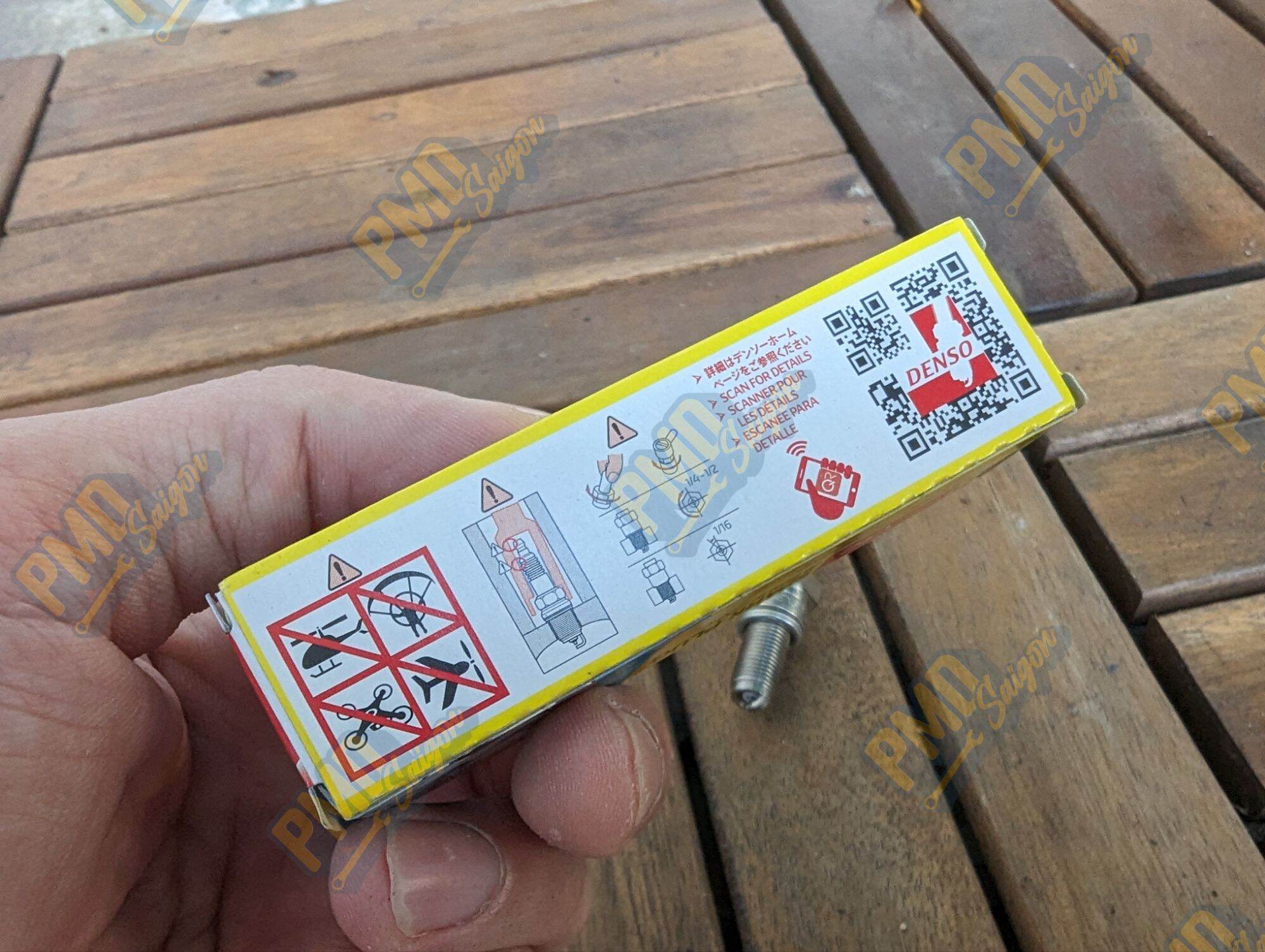 Bugi Denso Iridium Power - IU24 (chân dài)