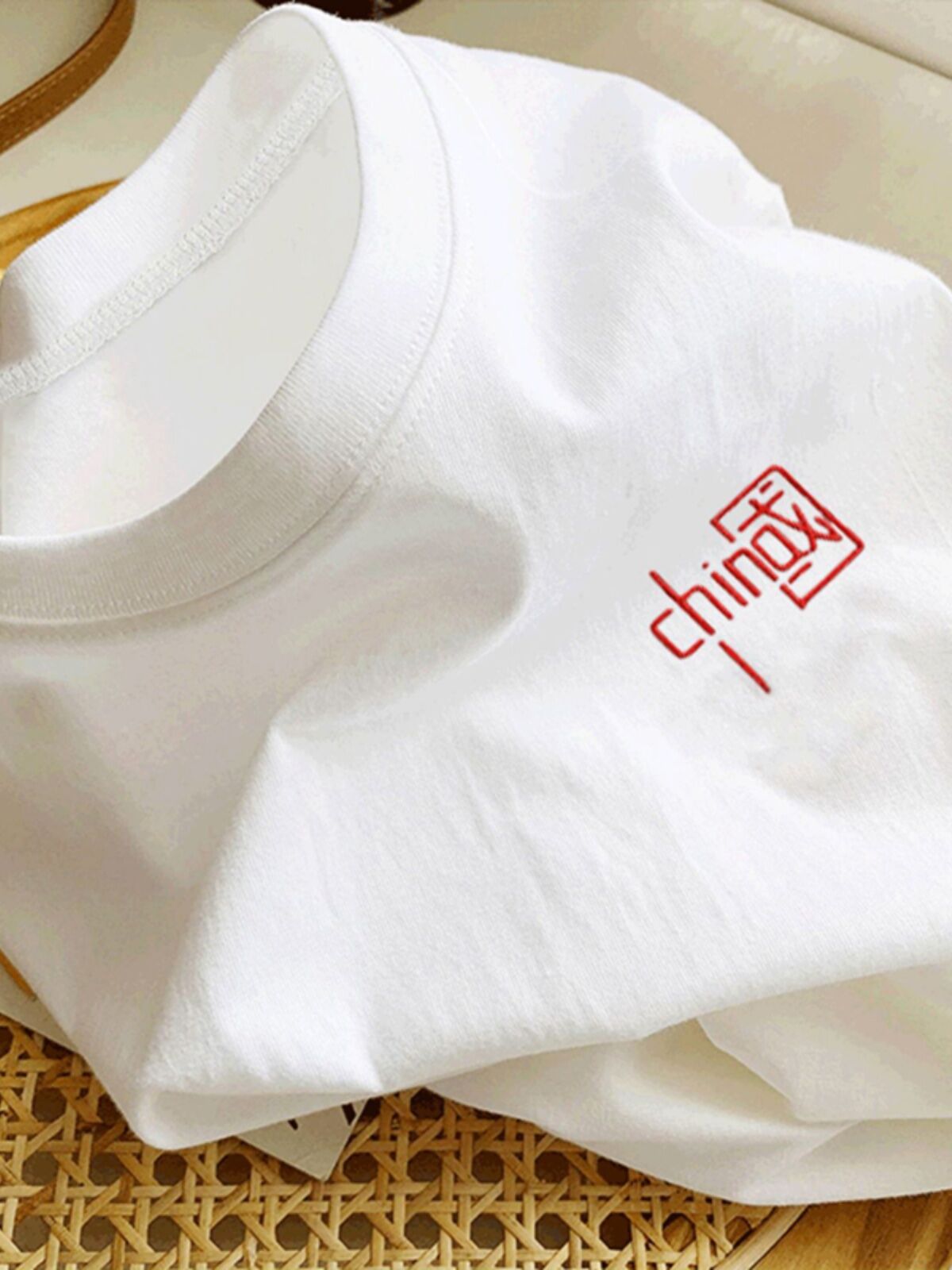 Trang Phục Mùa Hè Áo Phông Cộc Tay Trung Quốc Sành Điệu Trong Nước Áo Nữ Học Sinh Áo Màu Trắng Vai T