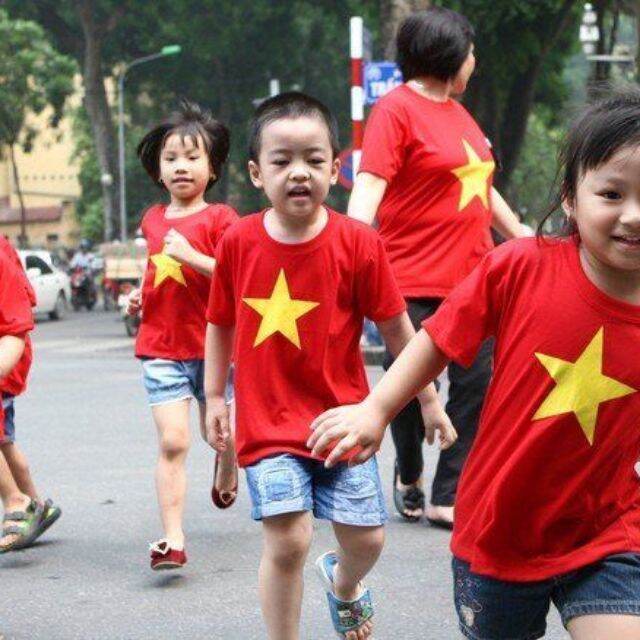 ÁO CỞ ĐỎ SAO VÀNG ĐỦ SIZE