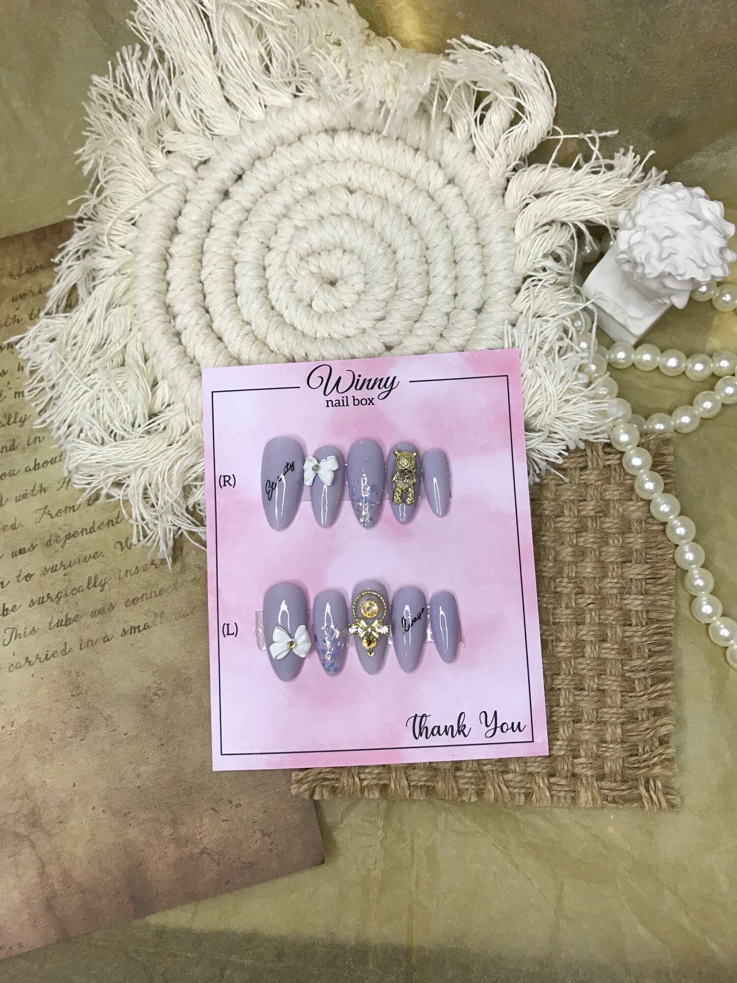 Nailbox móng up móng giả xám nhạt charm gấu