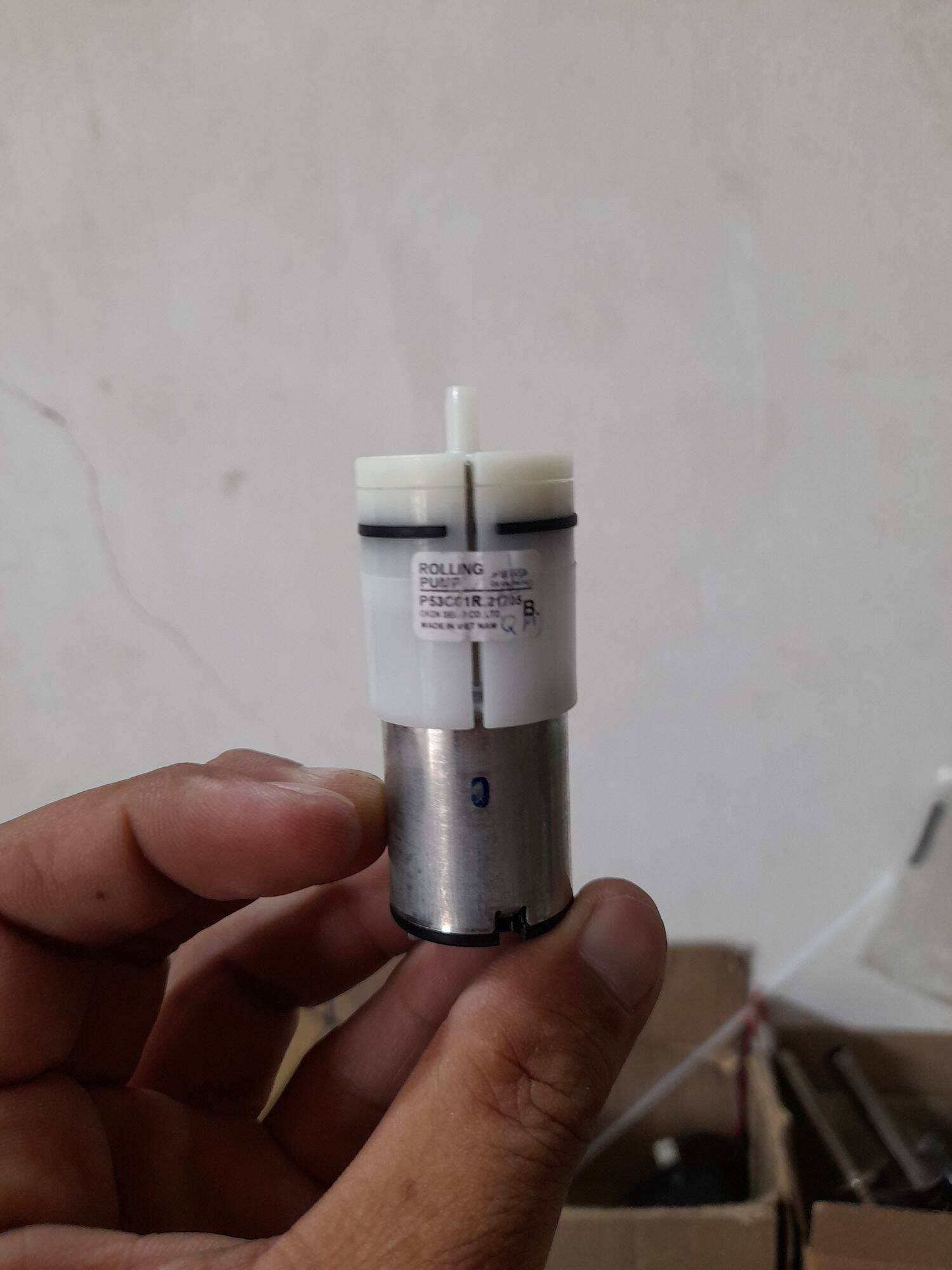 máy bơm hơi mini 6v