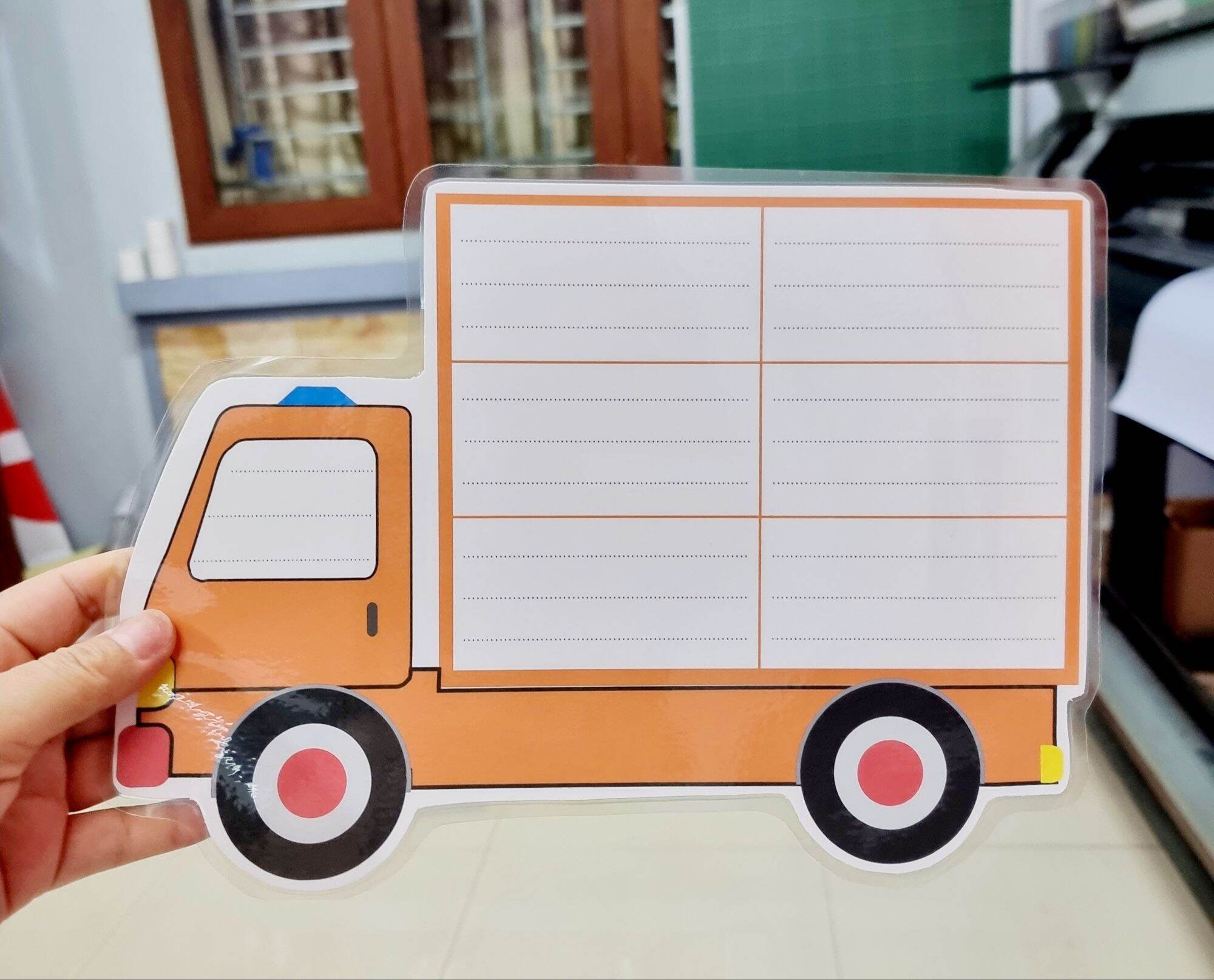 (Đồ dùng dạy học MCH) Bảng phụ A4 hình ÔTô -.
