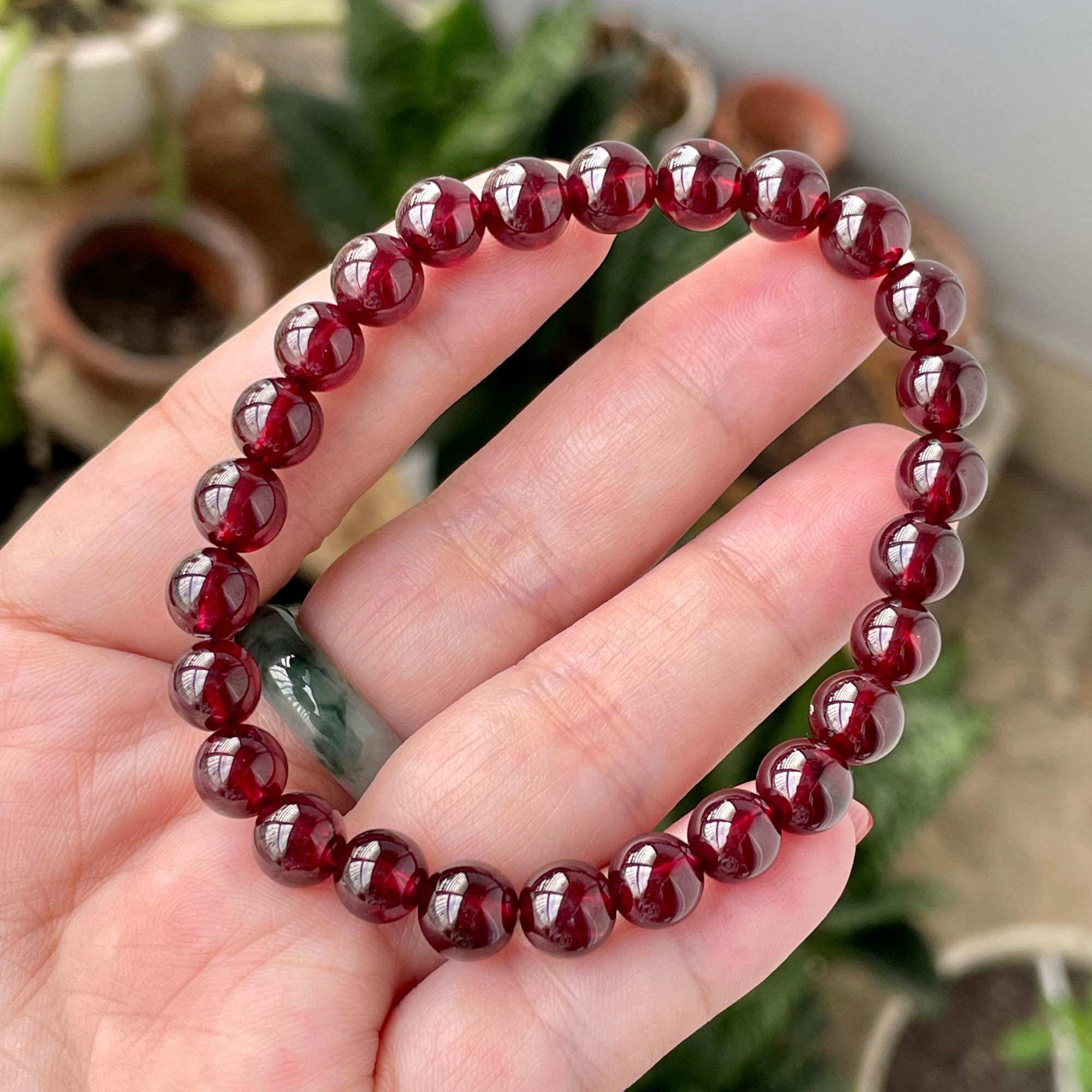 Vòng tay garnet sao bóng đẹp 7,2ly
