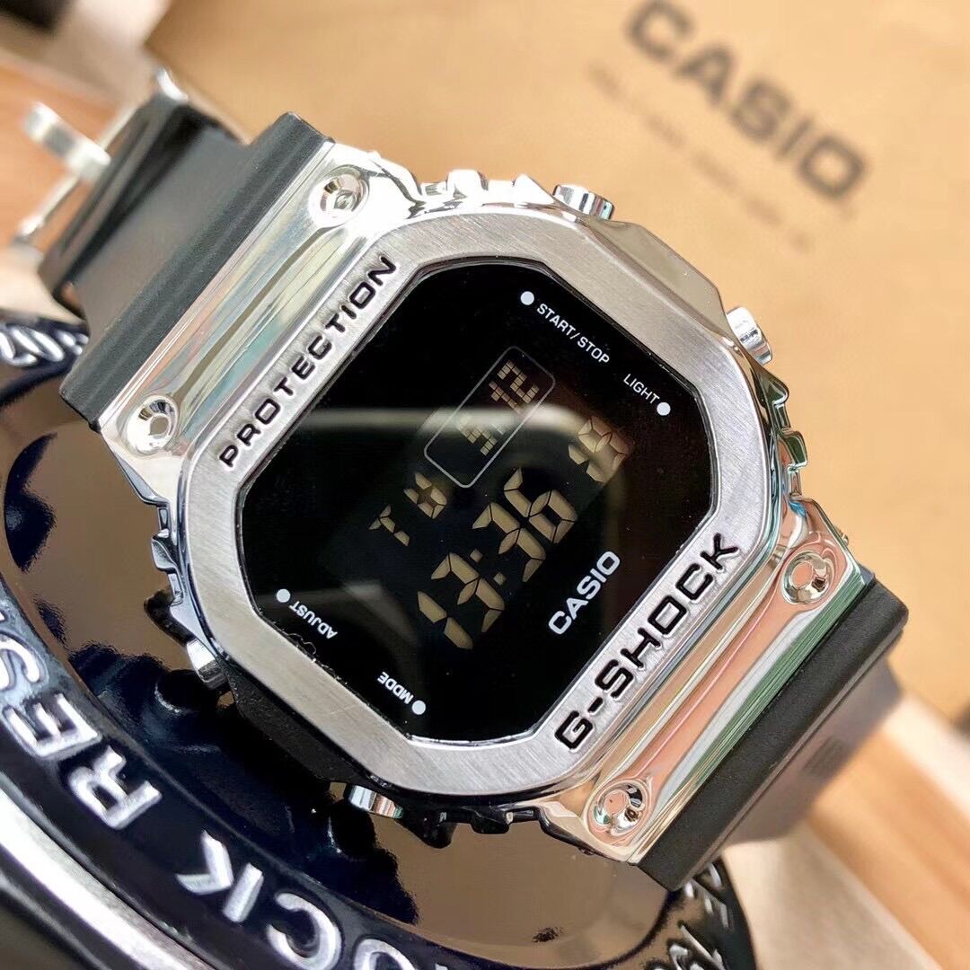Đồng hồ g shock gm 5600