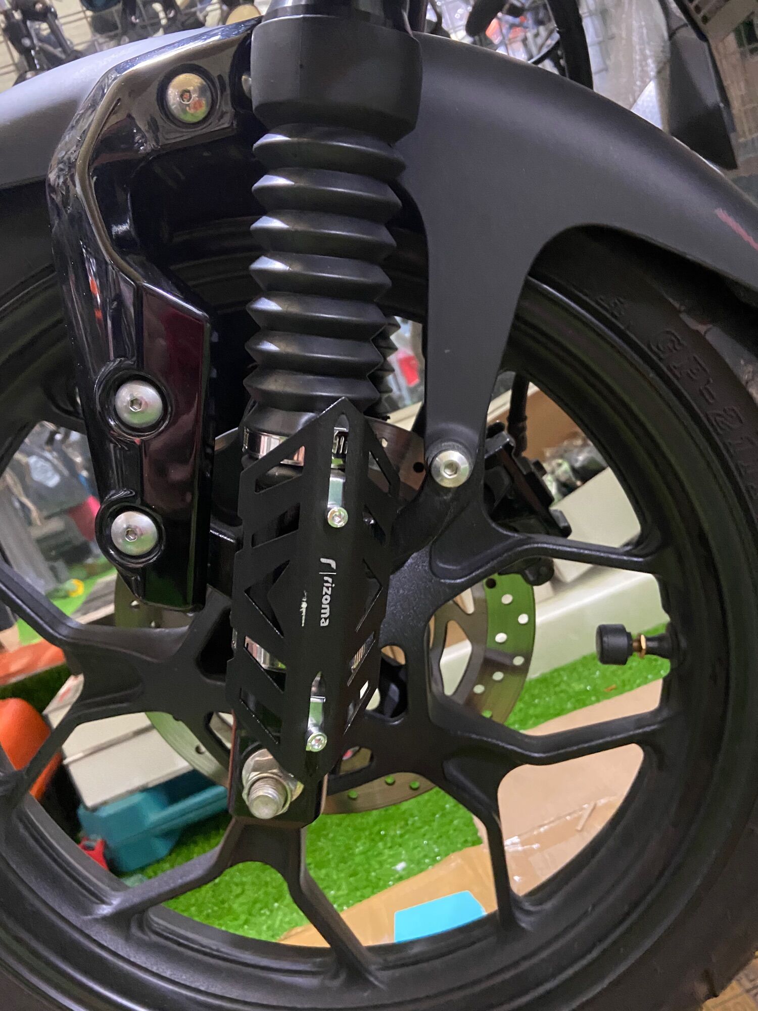 [HCM]Ốp pô xe máy ốp phuộc xe mô tô