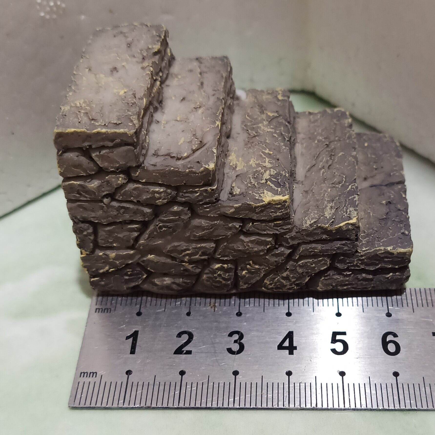Phụ kiện tiểu cảnh bậc thang đá(nhỏ,to)
