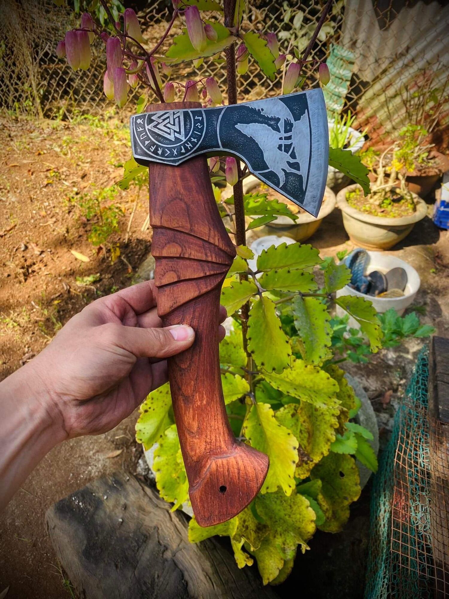 Rìu viking handmade Việt Nam kèm bao da