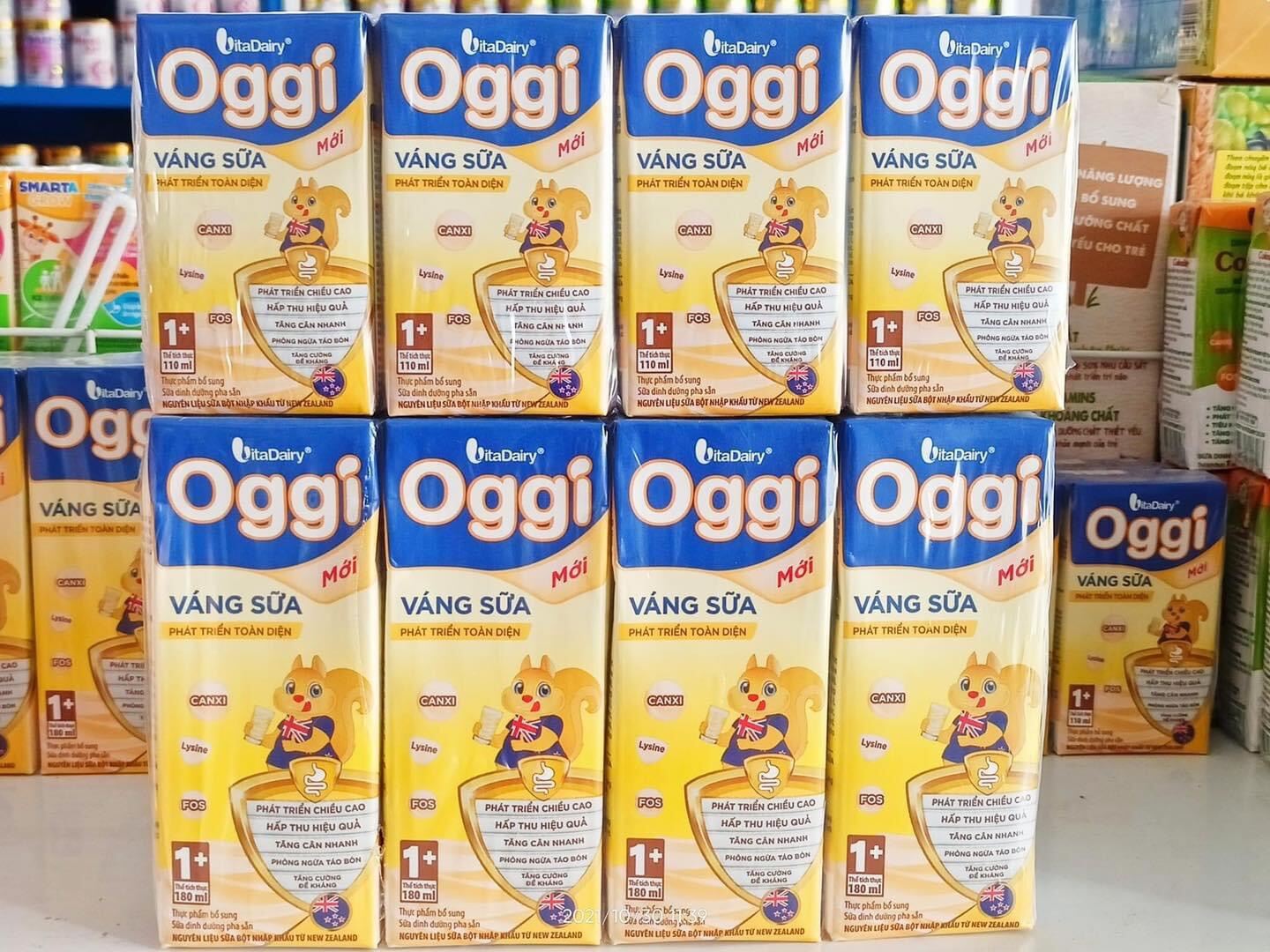 TRỢ GIÁ  Thùng Sữa Bột pha sẵn Oggi Ván Sữa 110ml
