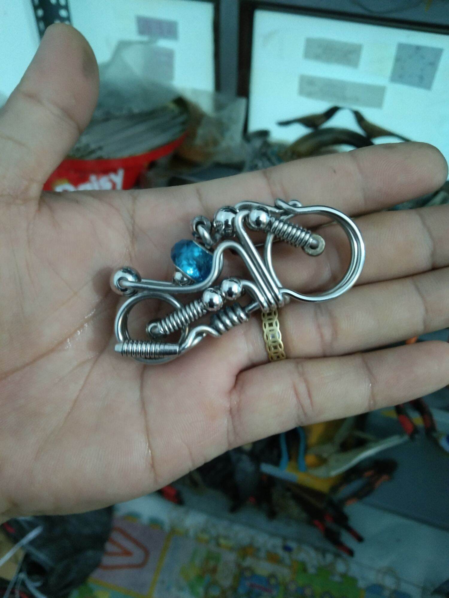 Móc khóa thủ công inox
