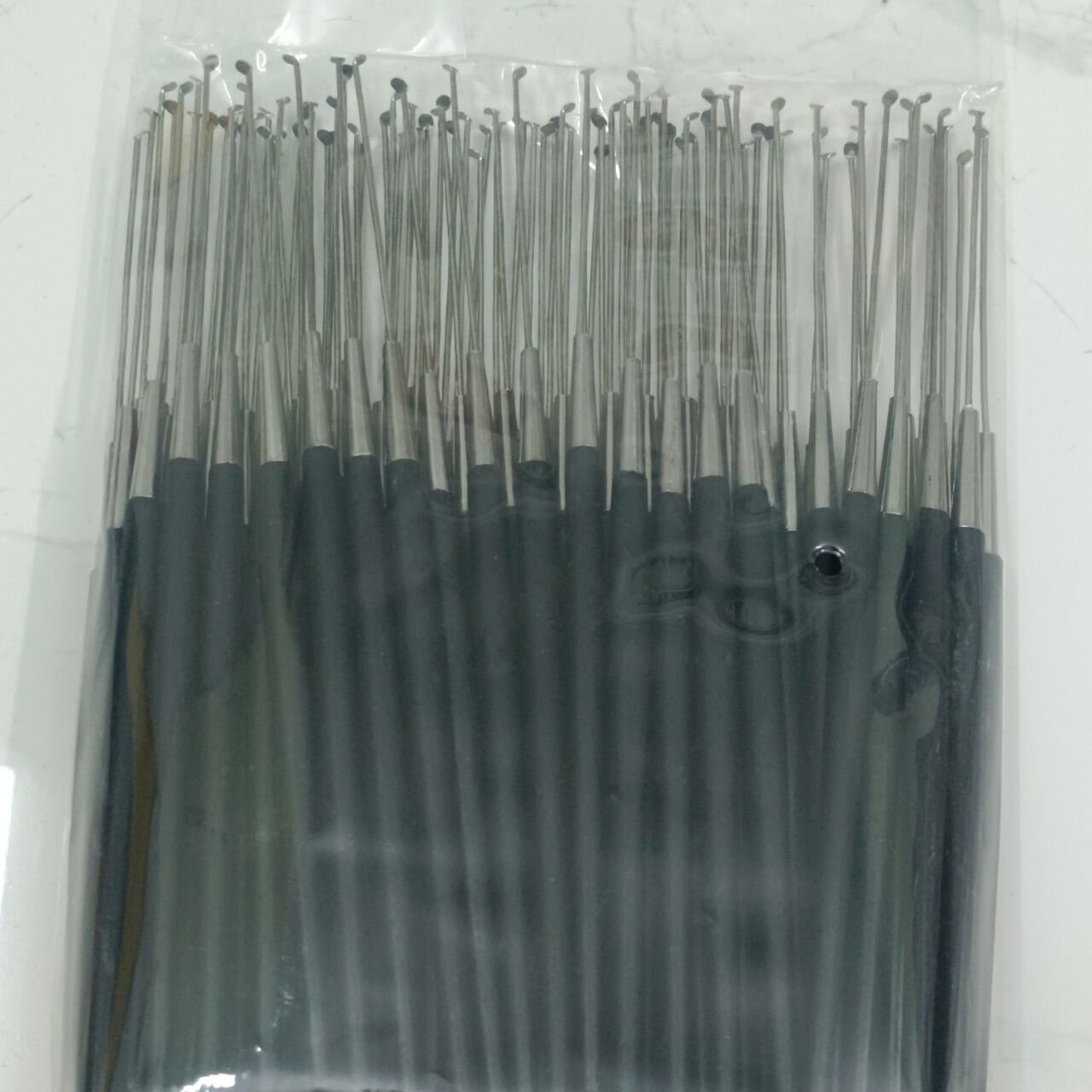 1 cây móc gió cán gỗ