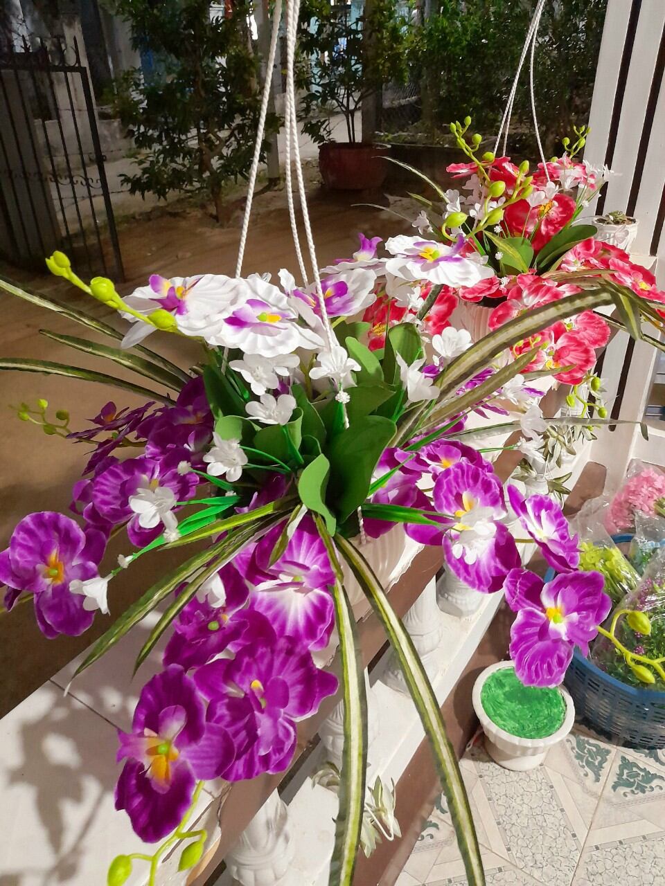 Cành hoa Lan Hồ Điệp thân dài 60cm
