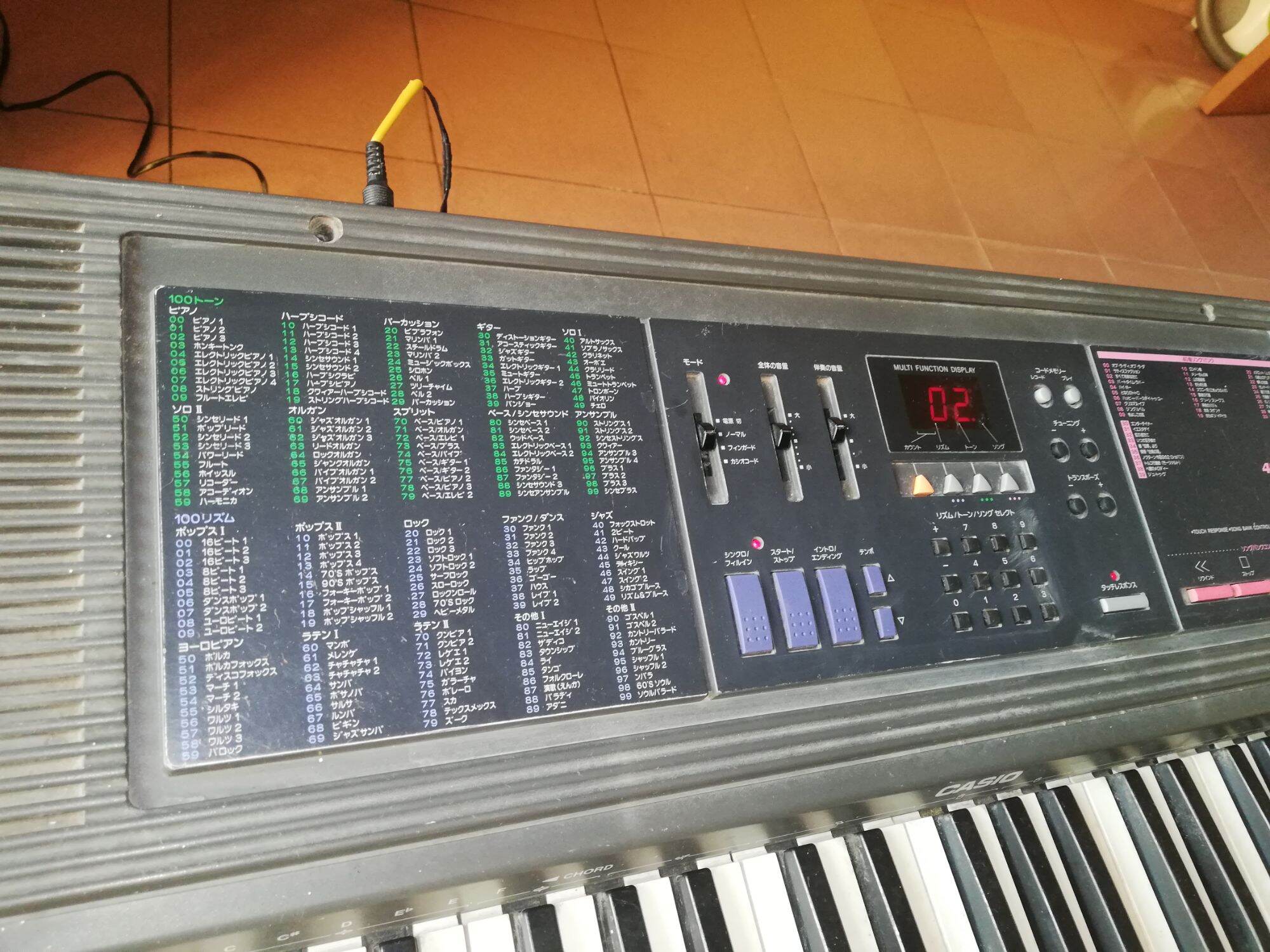 Đàn organ Casio CKT 550