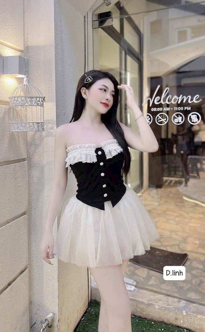 SÉT ÁO CÚP KÈM CHÂN VÁY PHỐI LƯỚI