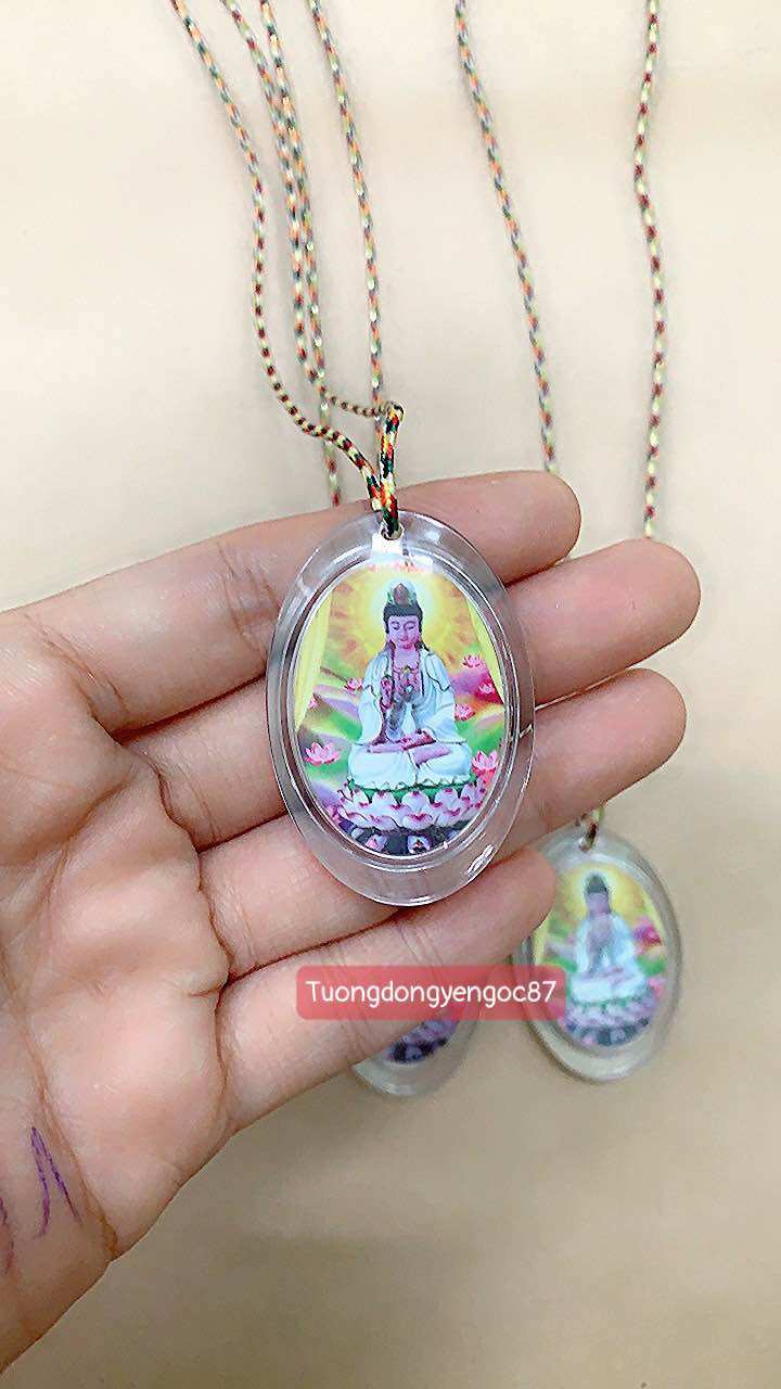 Peaceful Guanyin Buddha Necklace