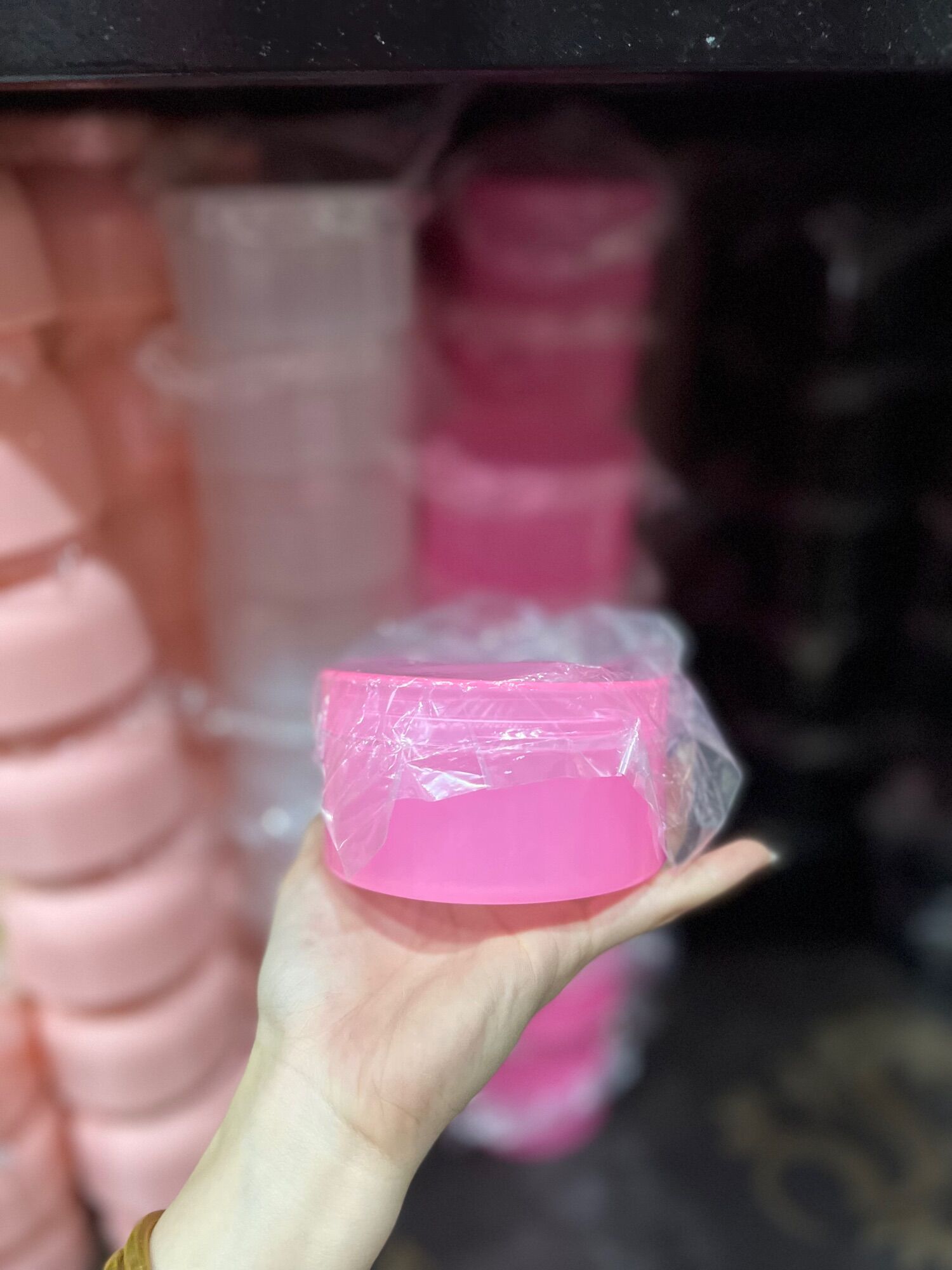 Lẻ hủ nhựa đựng kem 250g trong mờ màu hồng - trắng