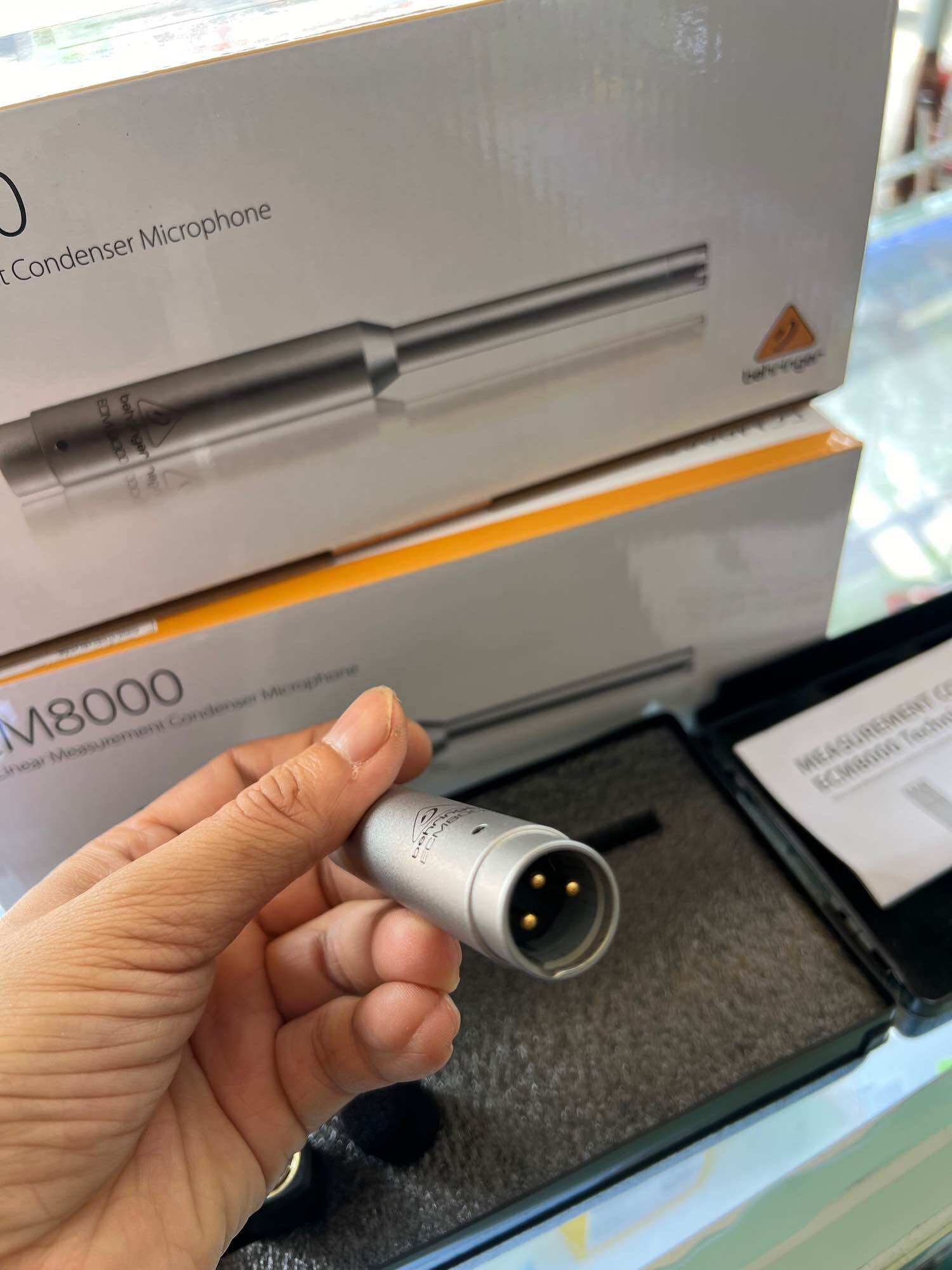 micro emc 8000 rta behringer nhập khẩu chính ngạch