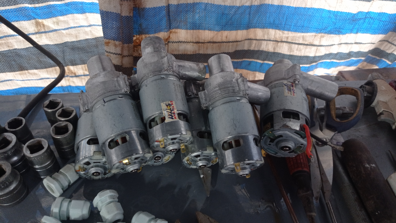 bộ kit chế máy bơm 12 v  dùng motor 775