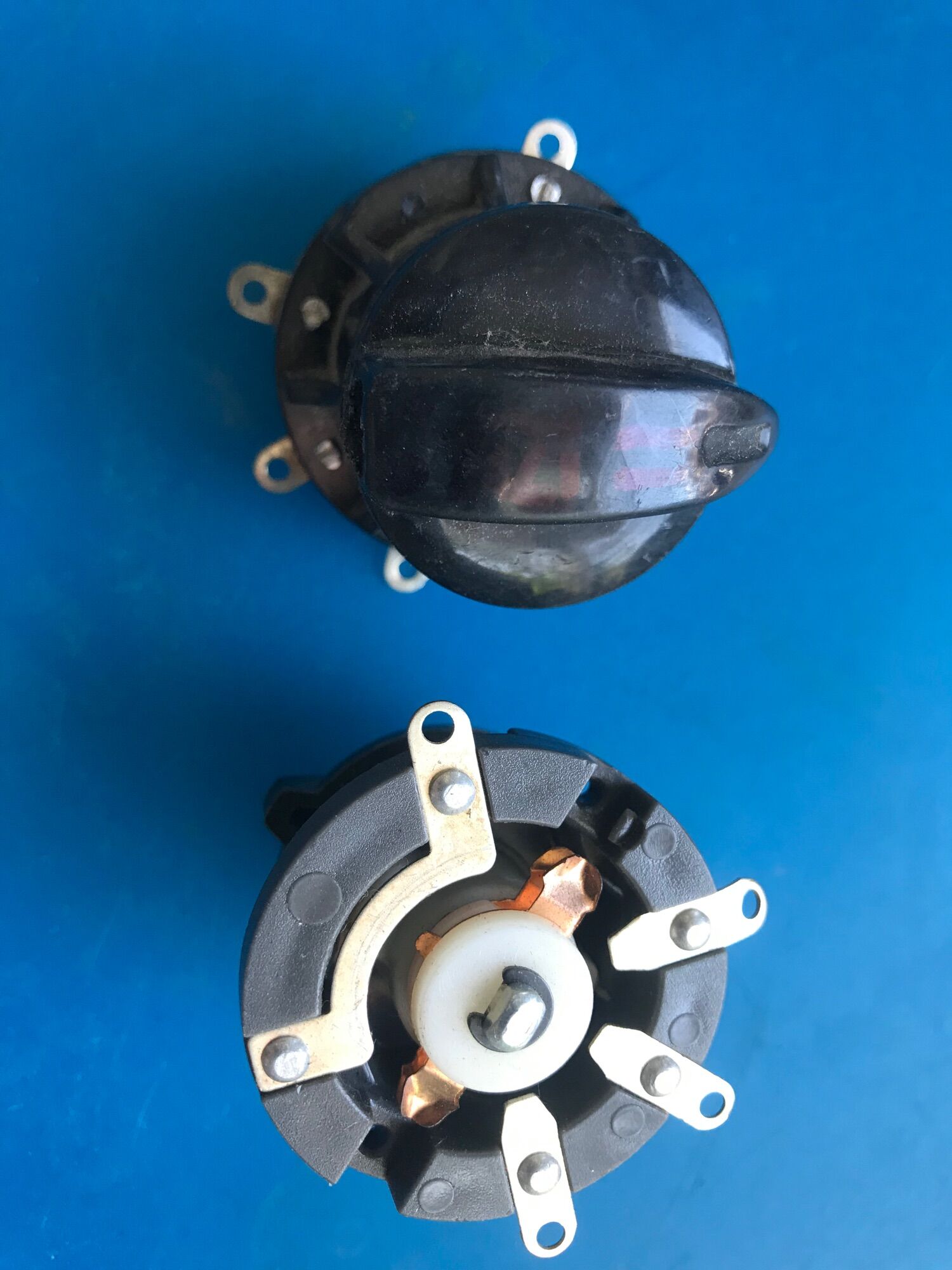 2 cái số quạt cn