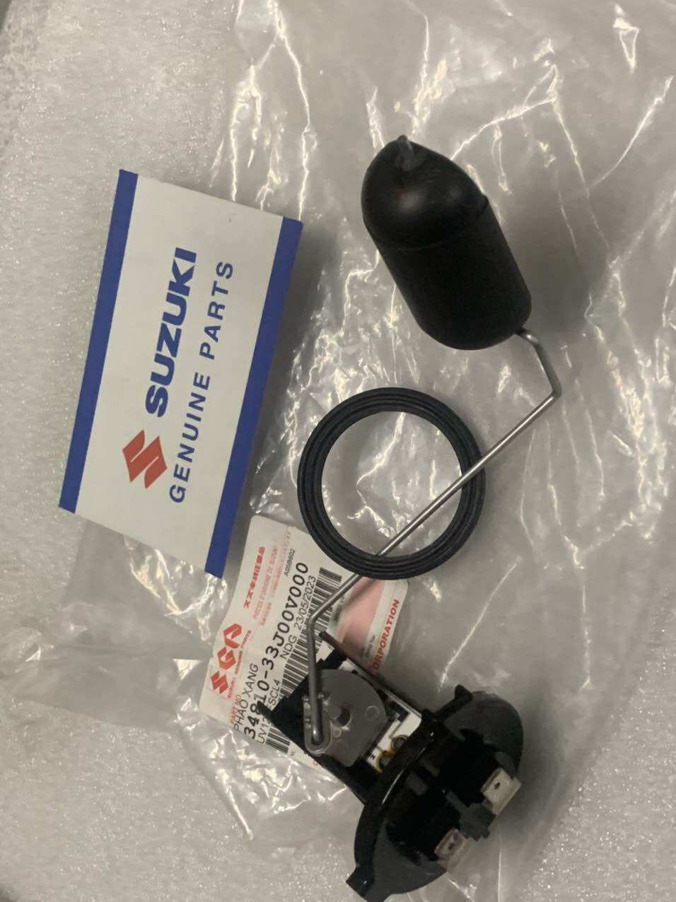 Phao báo xăng xe hayate impulse skydrive 125 Suzuki