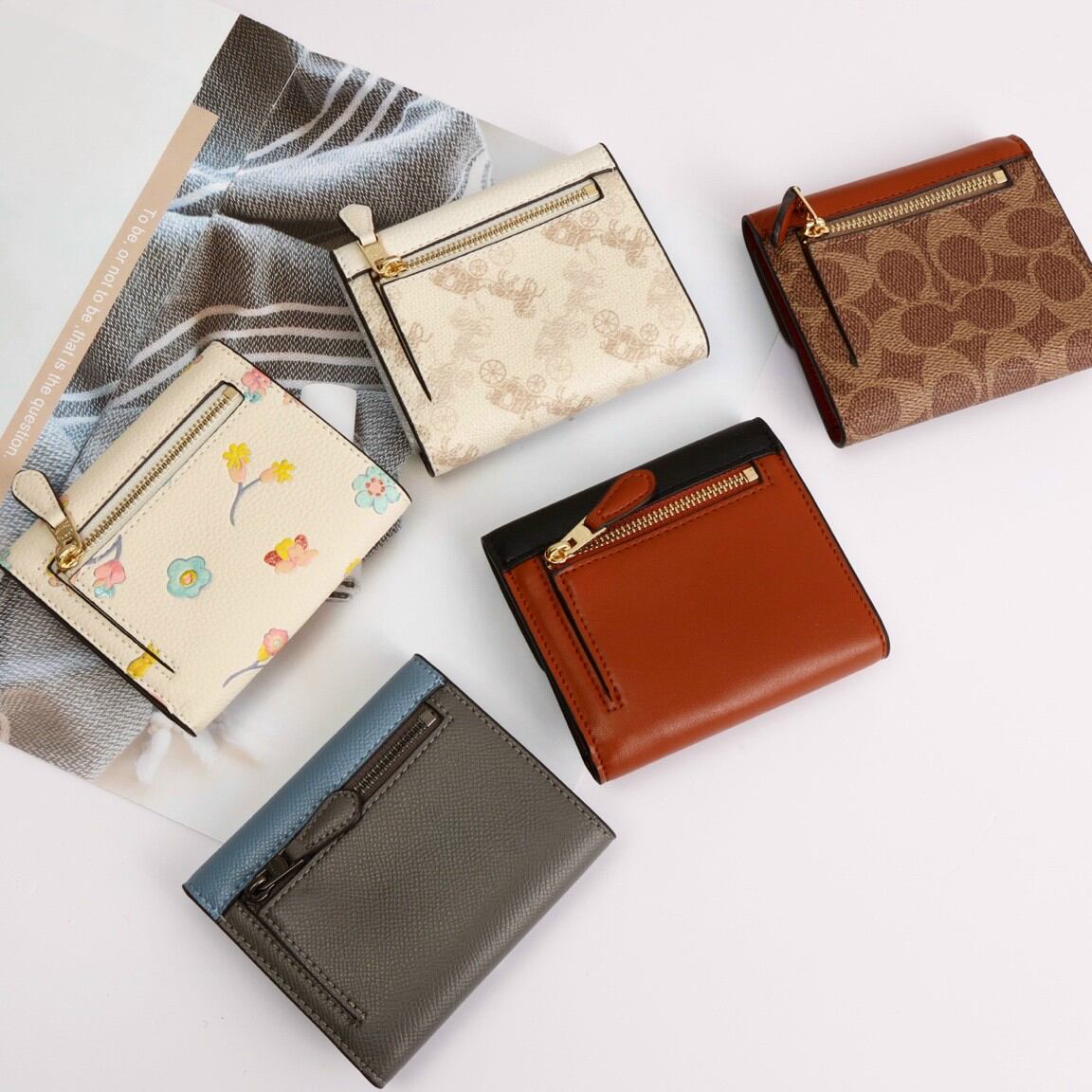 VÍ COACH GẬP MINI