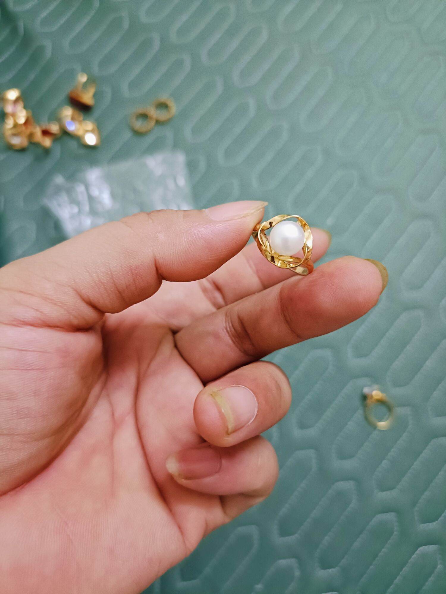 nhẫn ngọc trai vàng non cho nữ