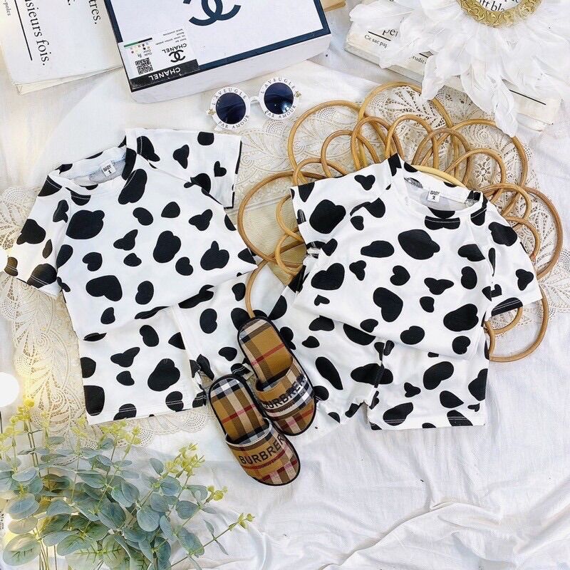 Bộ cộc tay sữa hottrend cho bé trai bé gái