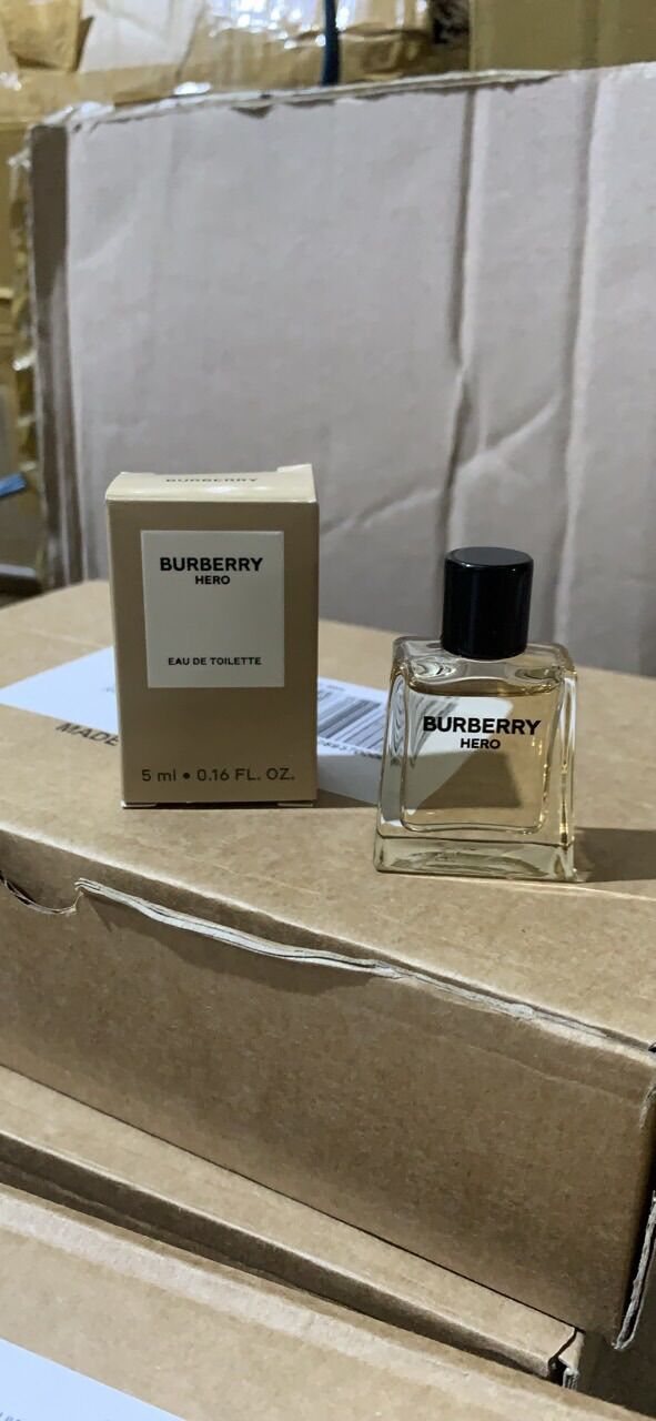 Nước hoa mini nam Burberry Hero EDT 5ml