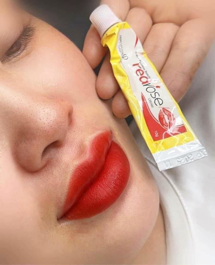 Kem tê red rose trịnh nam chuẩn loại 1 ủ mày môi mí