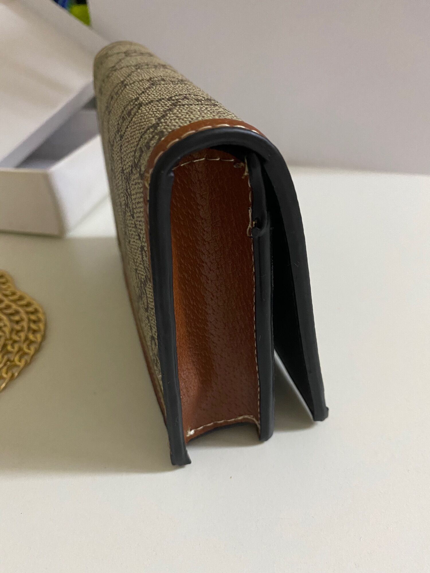 Túi ví mini GC KT 15*10, fullbox (3 ngăn, dây đeo)