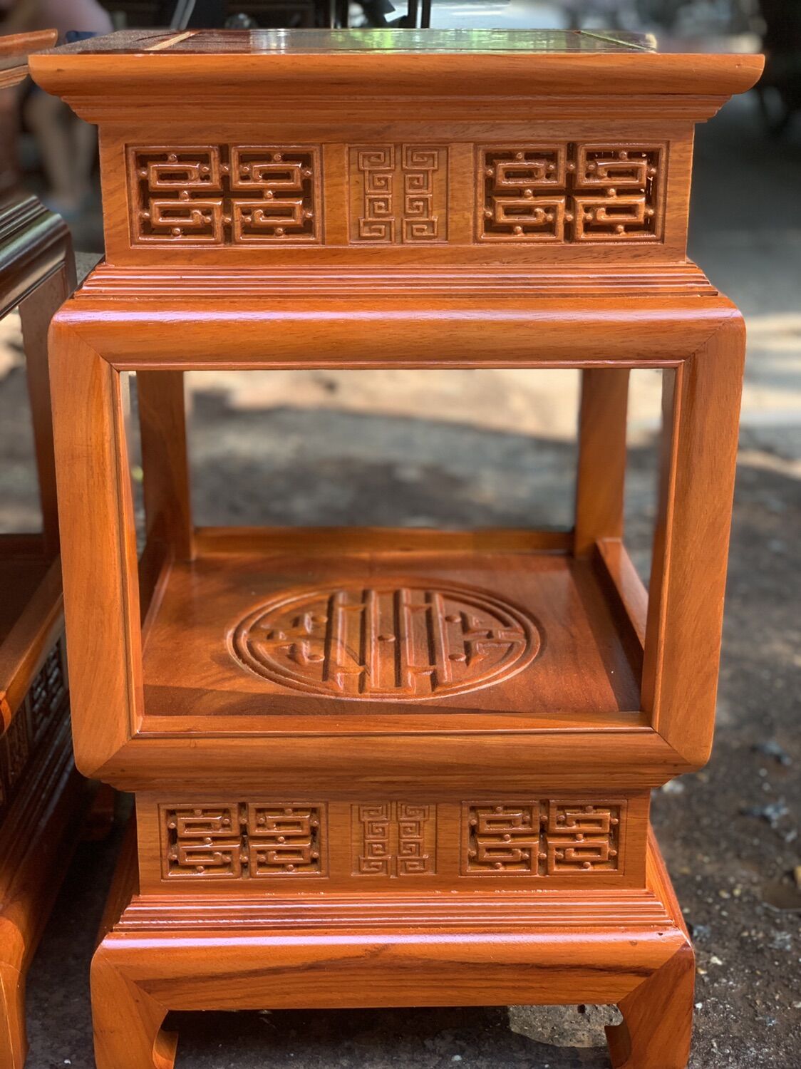 Đôn đèn gỗ gõ cao 60 mặt 35.