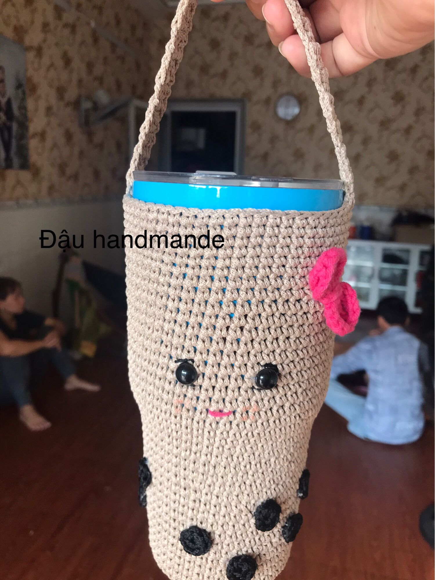 Túi đựng ly giữ nhiệt hình trà sữa.