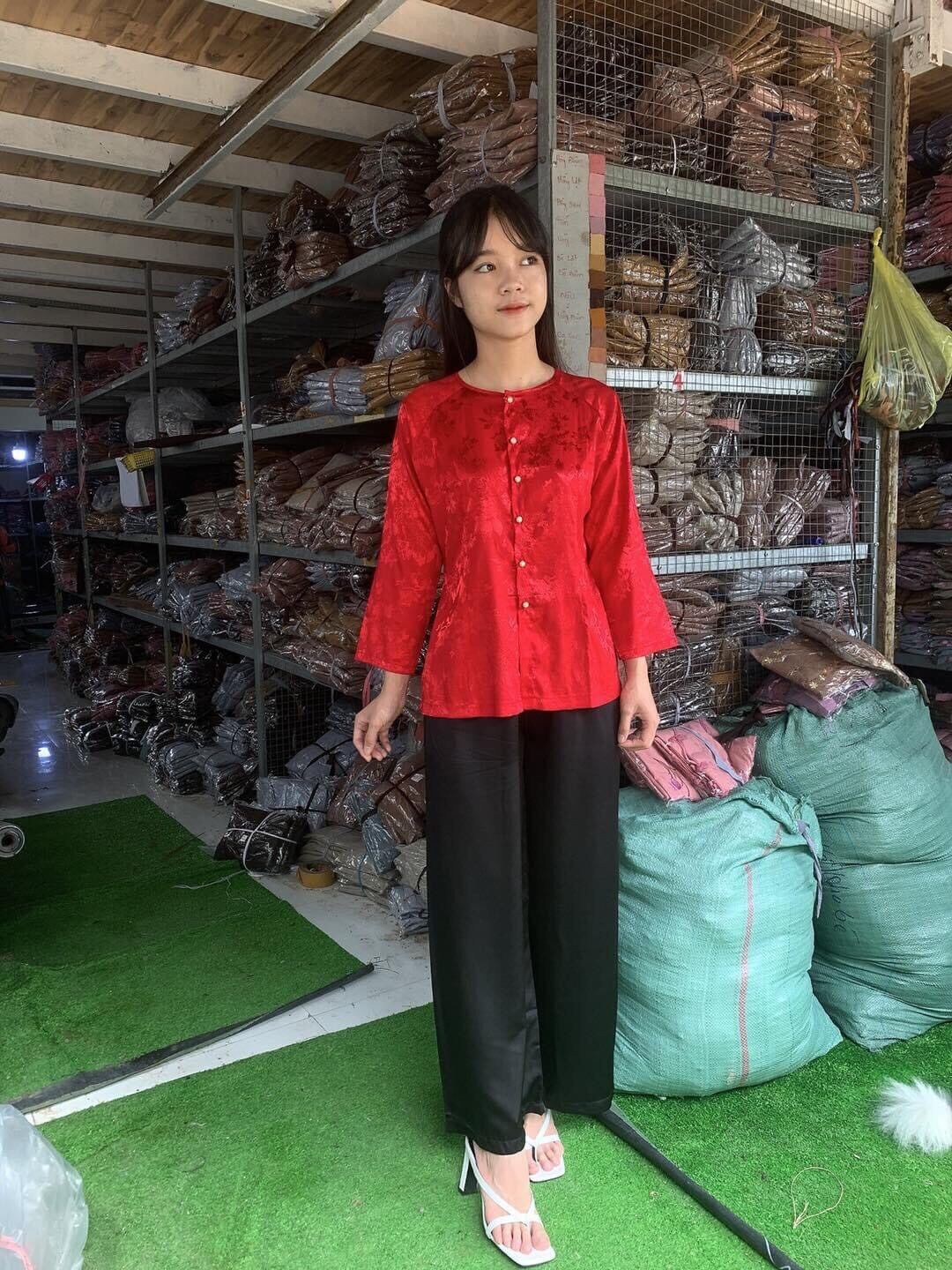 Bộ bà ba gấm