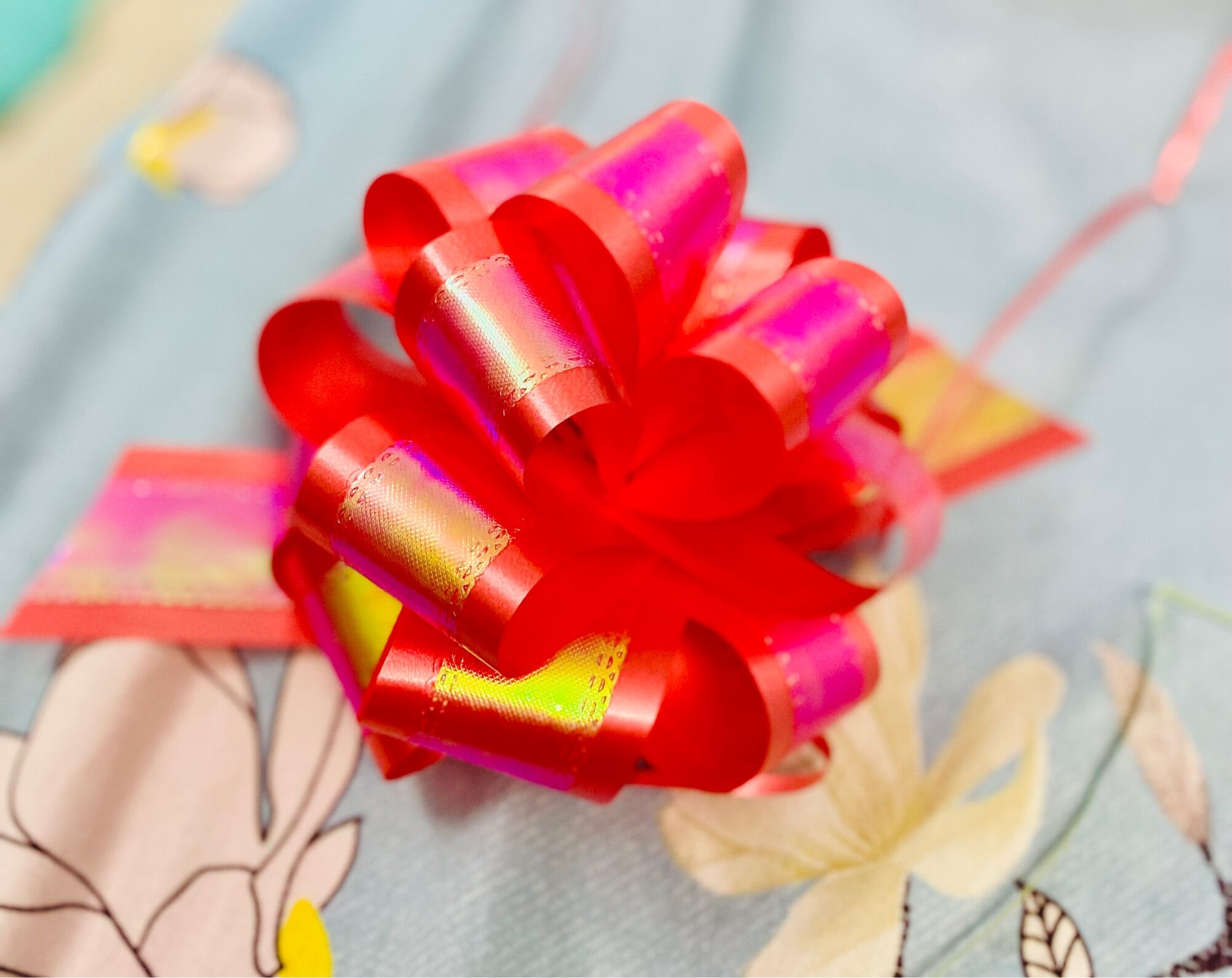 Nơ tú cầu kim tuyến. Nơ rút cầu tròn ánh kim tuyến. Shop giao là nơ chưa rút. Về rút xong là giống hình