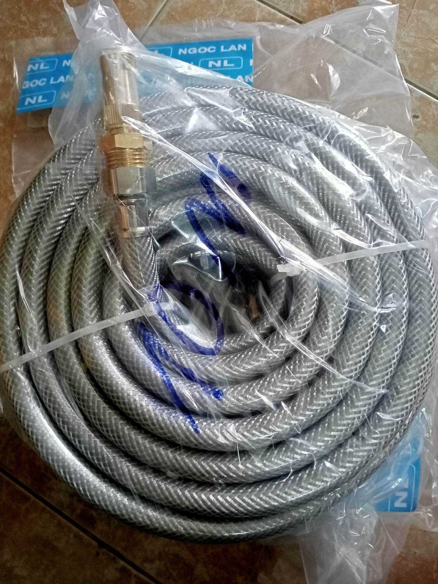 Ống dây xịt nước 10m