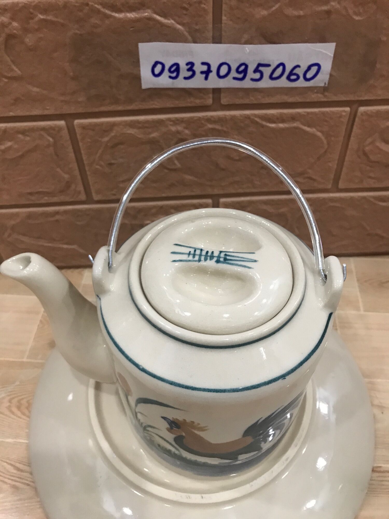 Bình trà 1lit con gà mẫu mã xưa