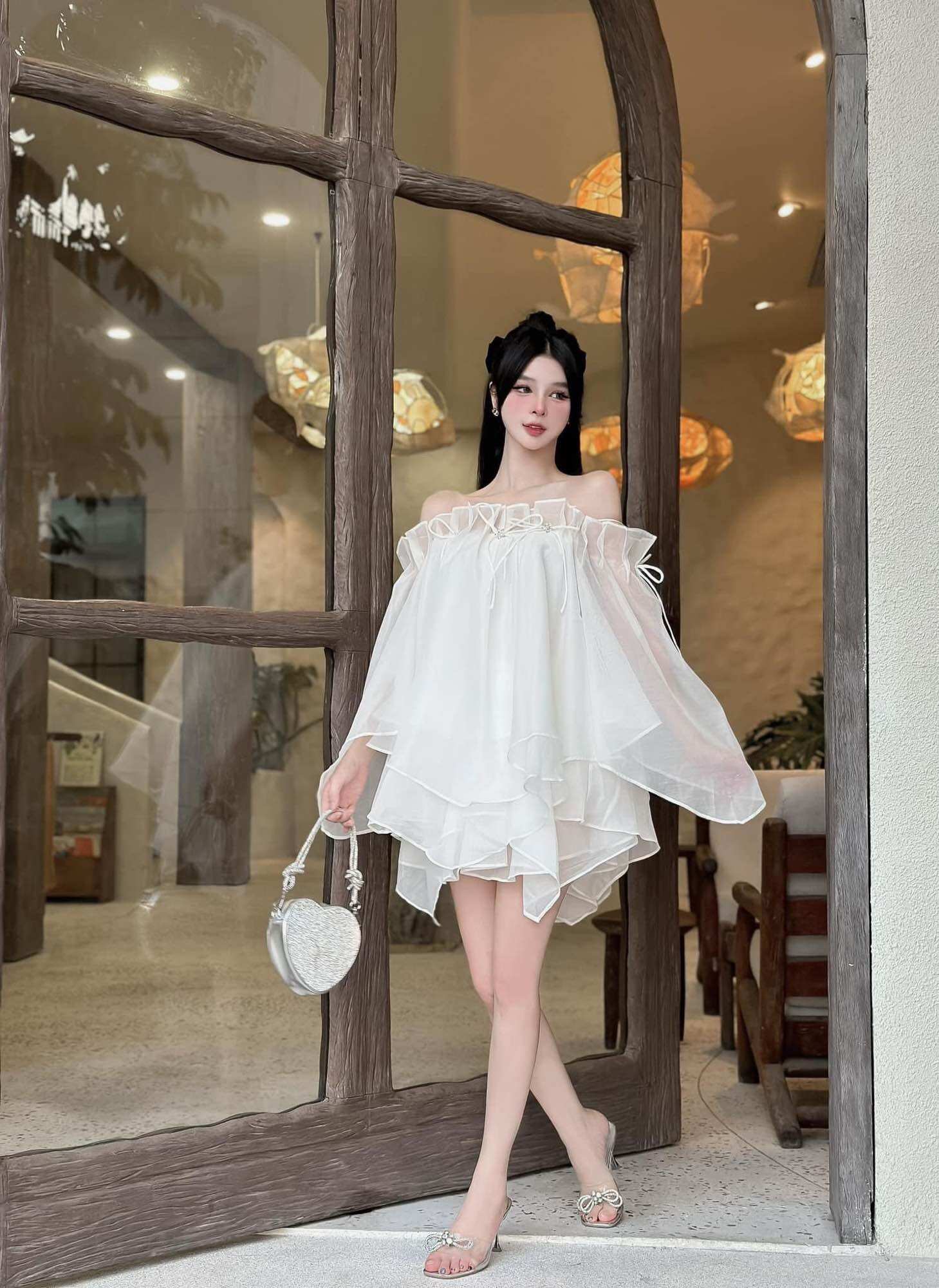 Set váy tơ tầng trễ vai